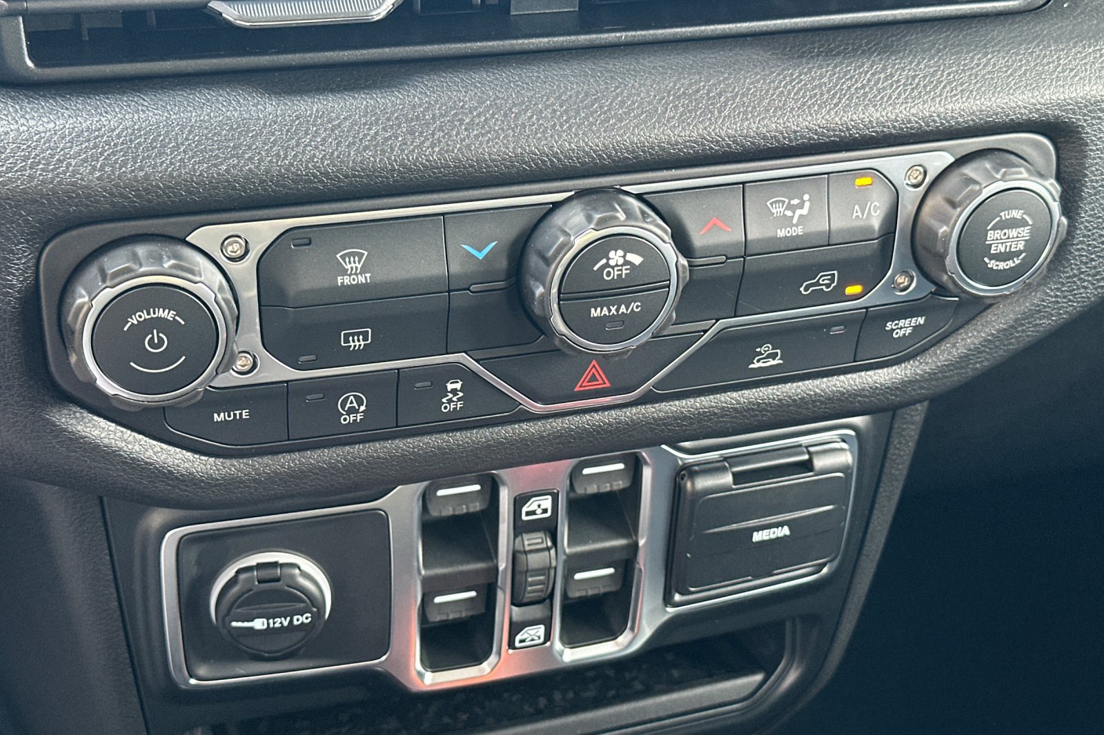 New 2026 41 Exterior Paint Jeep Sport image 19
