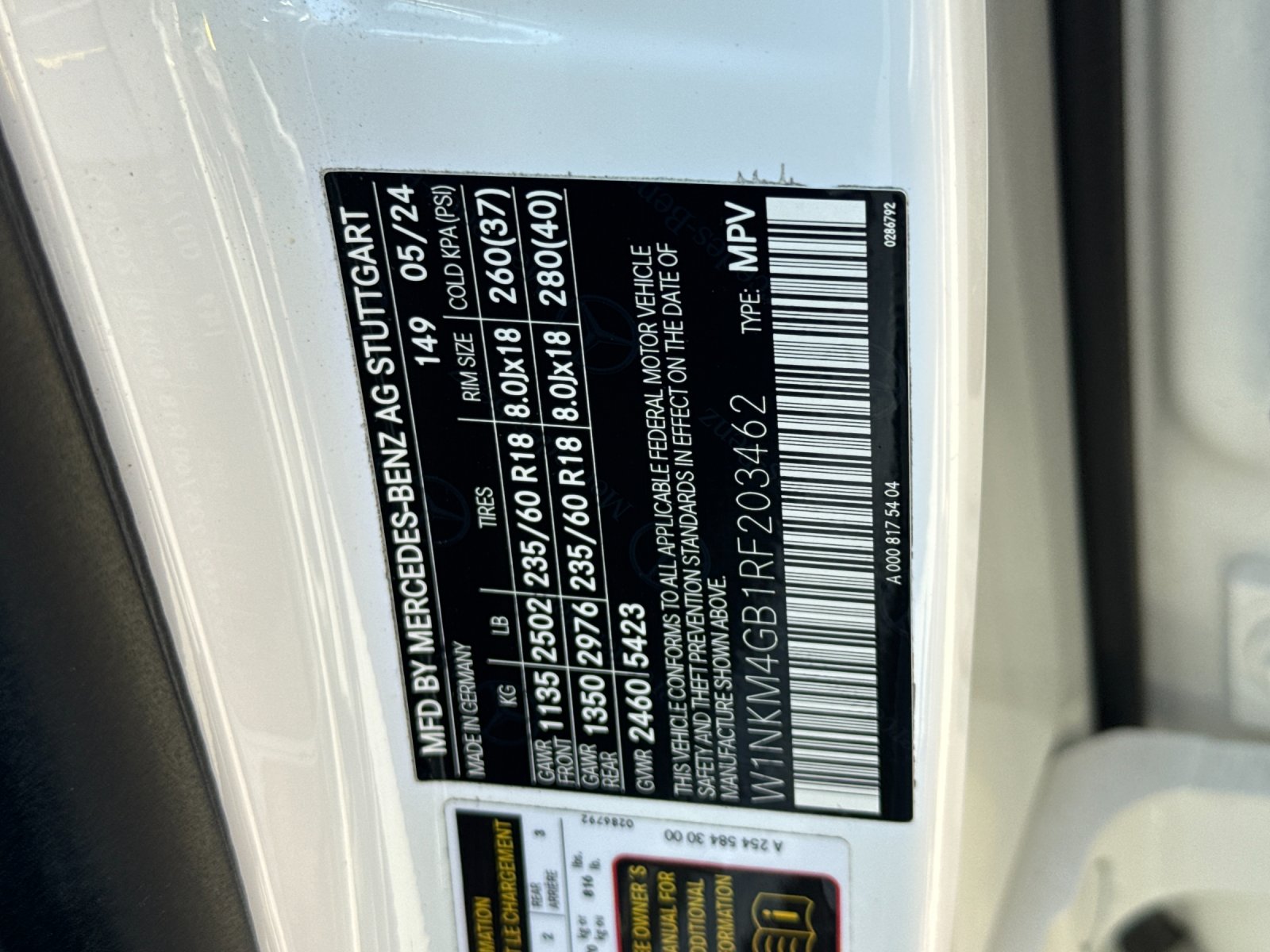 Used 2024 White Mercedes-Benz GLC 300 image 28