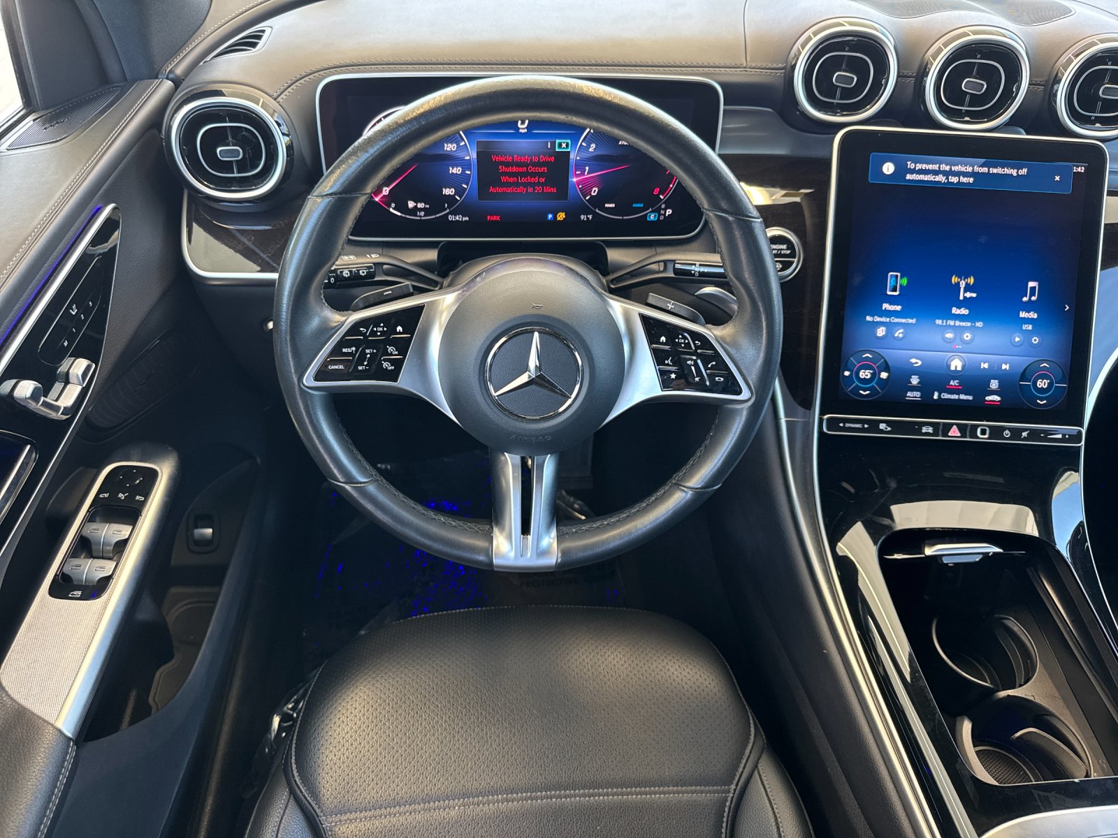 Used 2024 White Mercedes-Benz GLC 300 image 14
