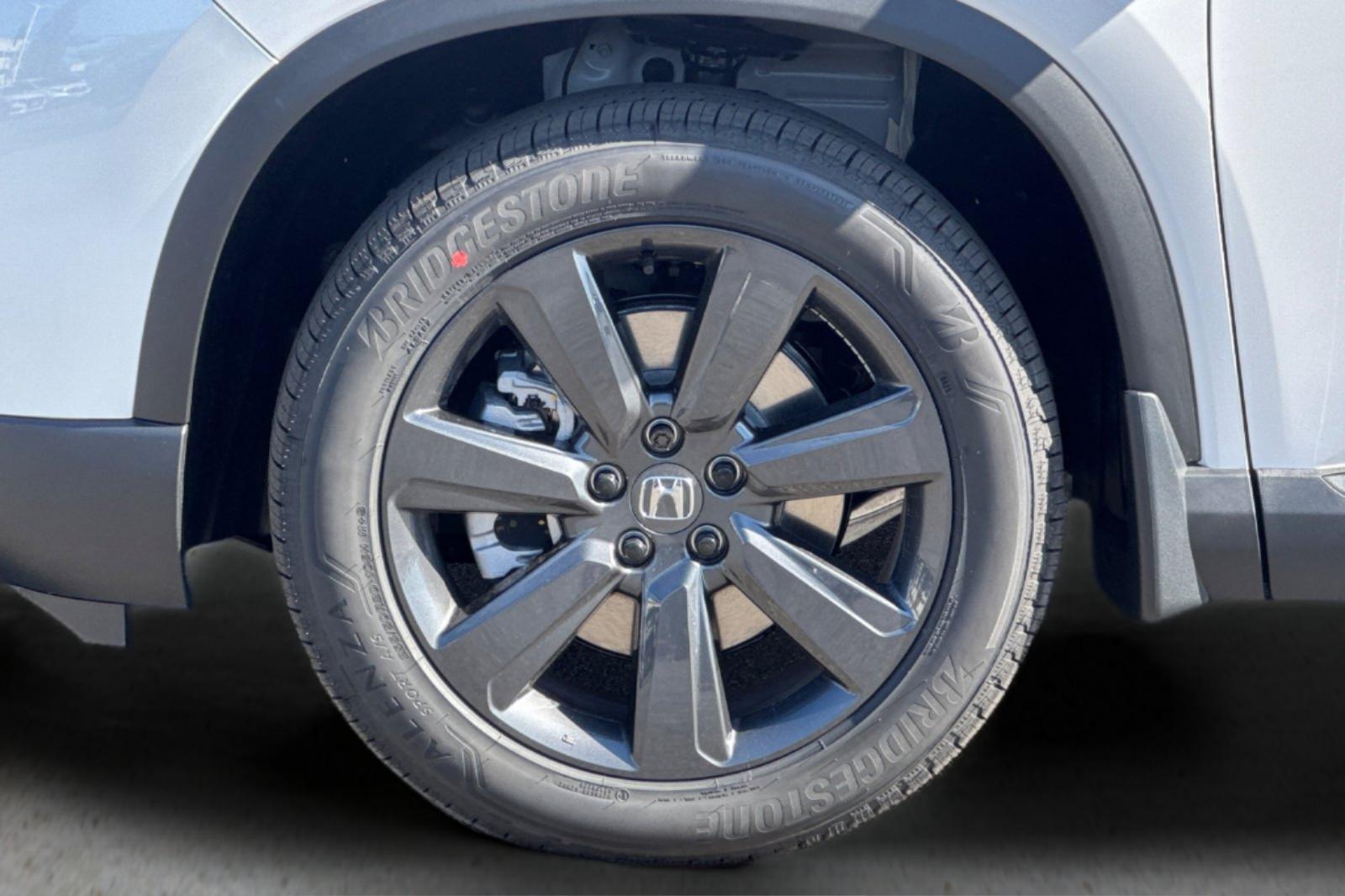 New 2026 Platinum White Pearl Honda Sport image 34