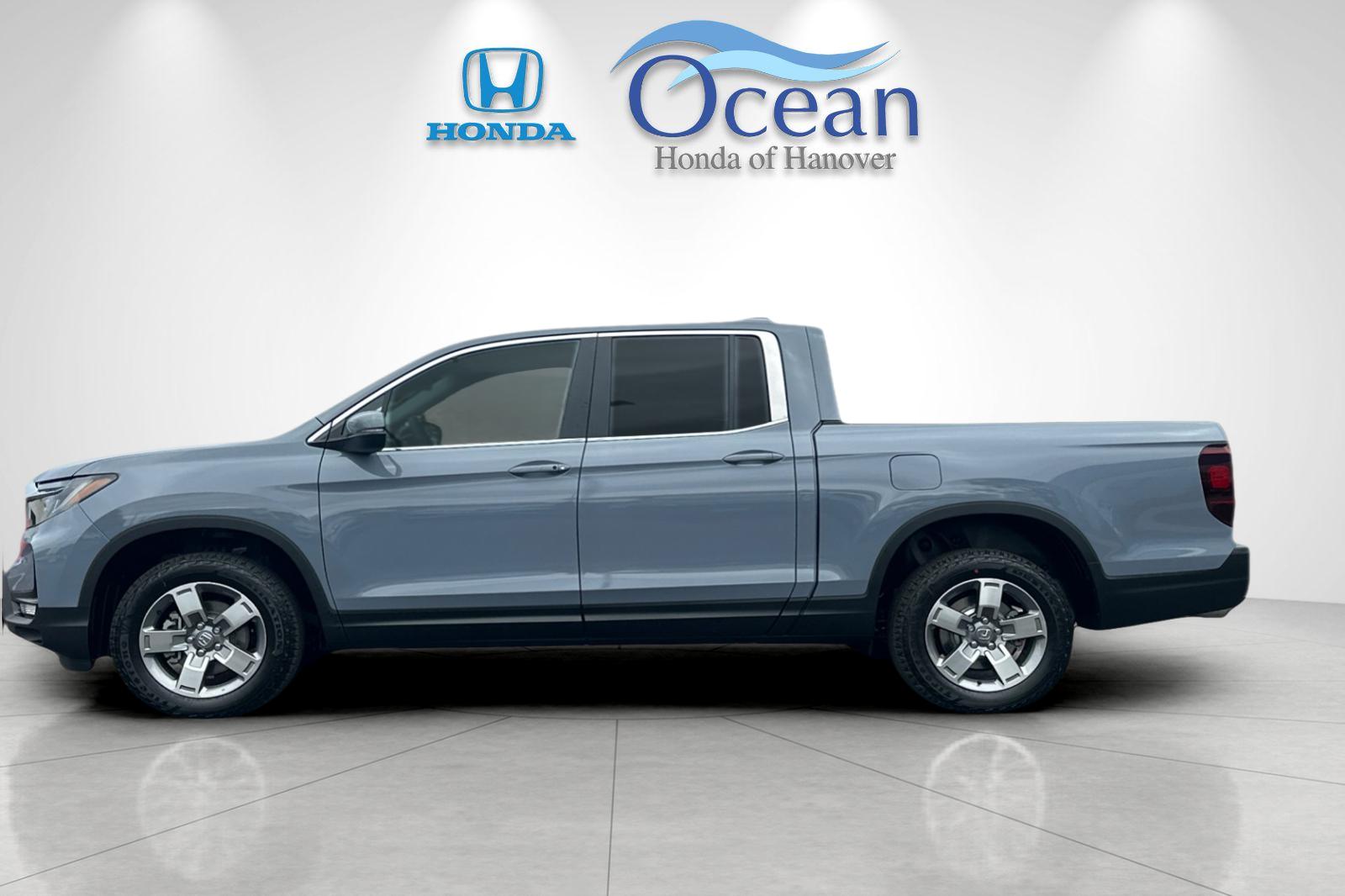 New 2026 Sonic Gray Pearl Honda RTL image 2