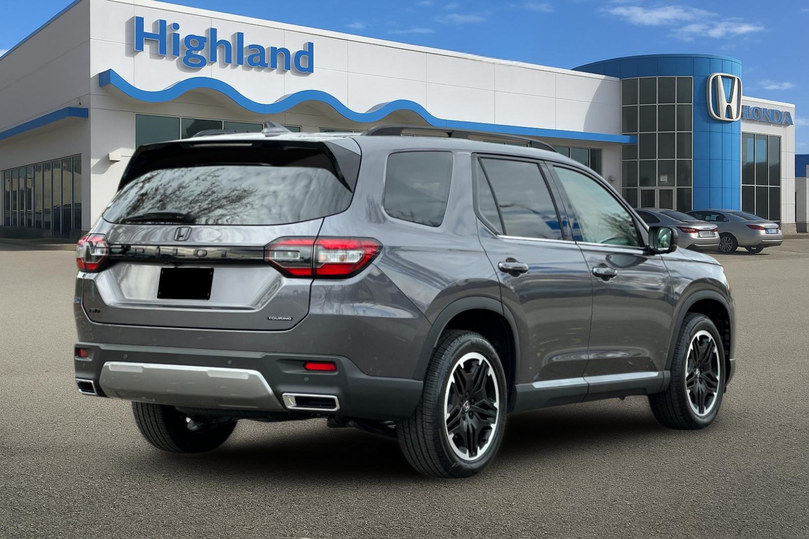 New 2026 Modern Steel Metallic Honda Touring image 5