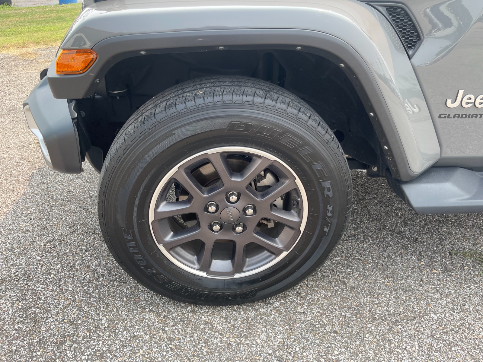 Used 2021 Gray Jeep Overland image 30