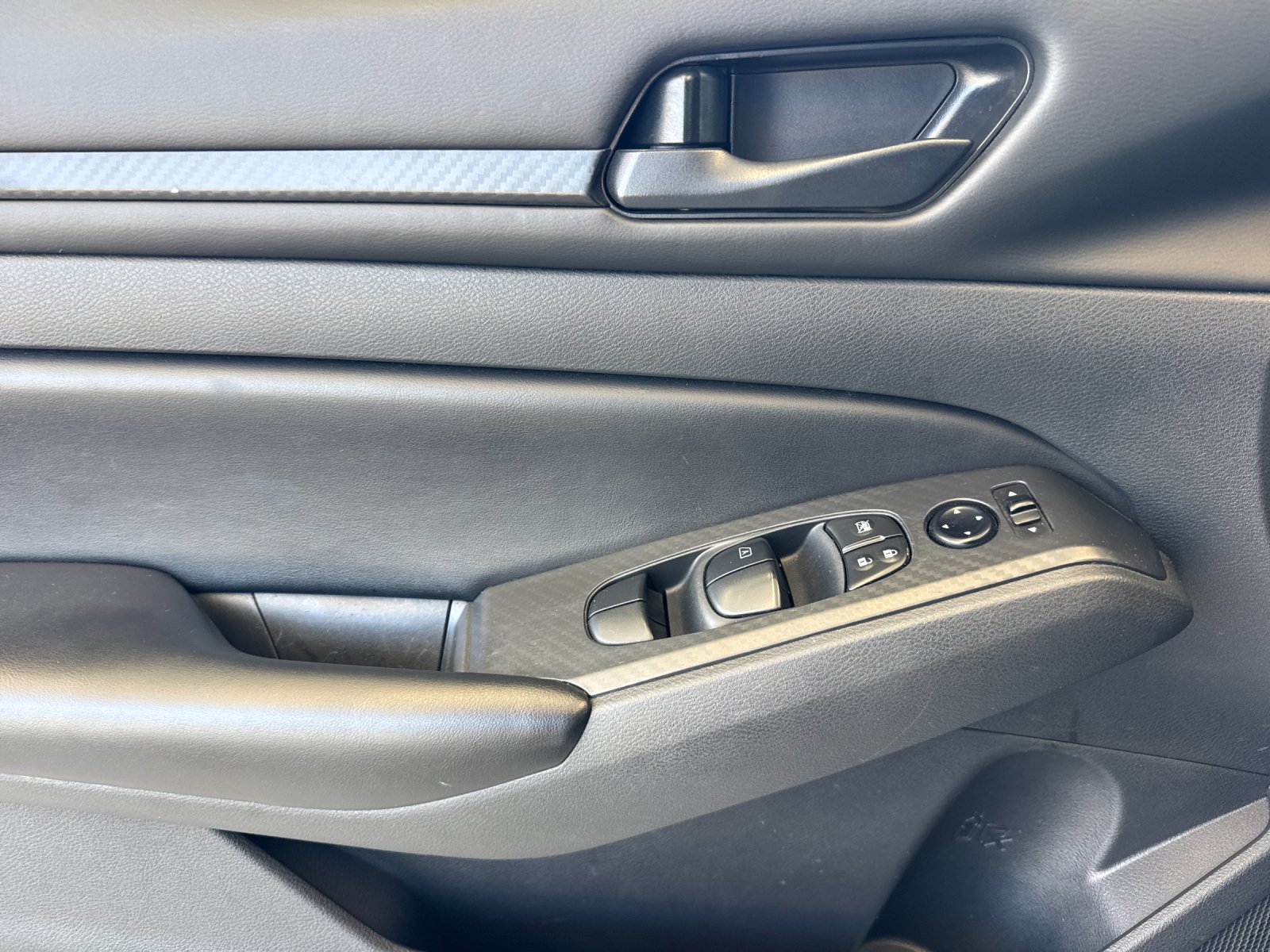 Used 2024 Blue Nissan 2.5 S image 11