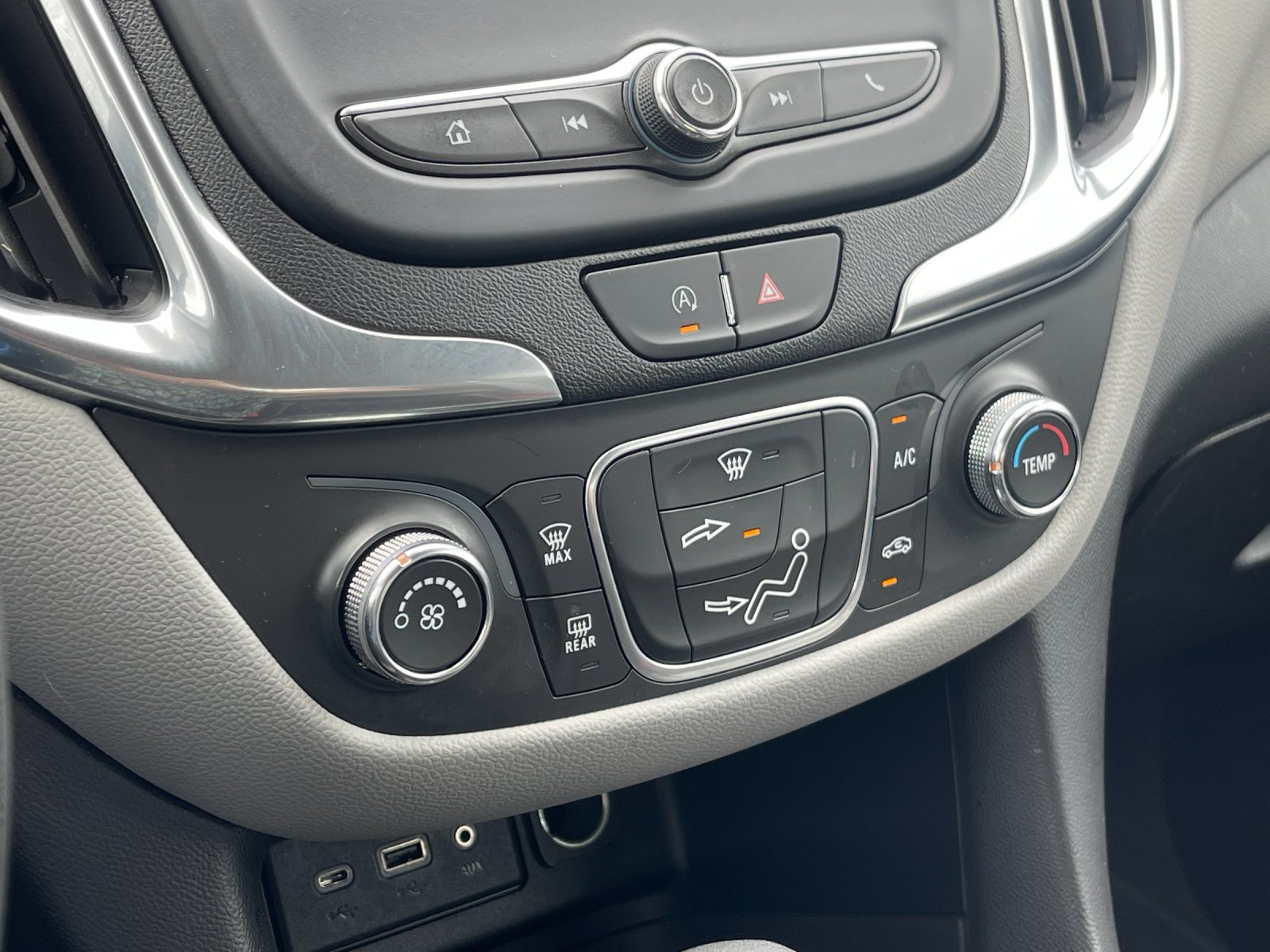 Used 2022 Gray Chevrolet LS image 22