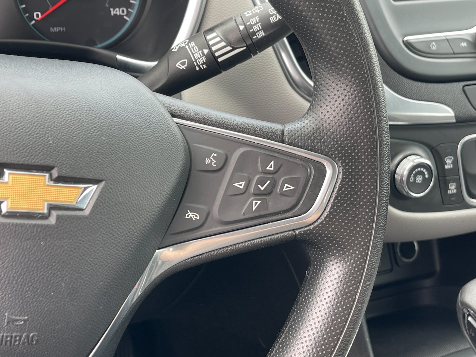 Used 2022 Gray Chevrolet LS image 27