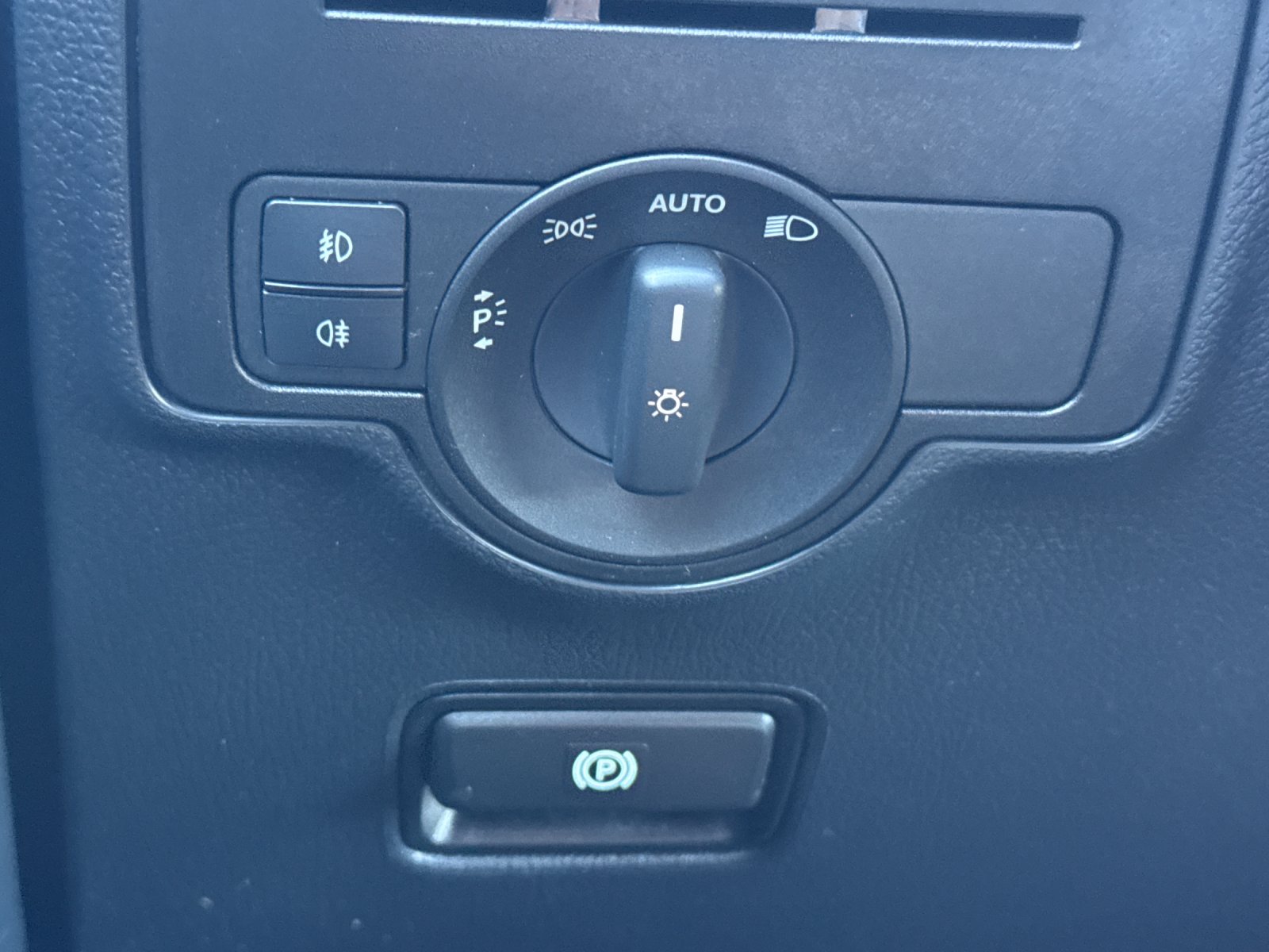 Used 2023 Arctic White Mercedes-Benz 126 WB Gas image 31