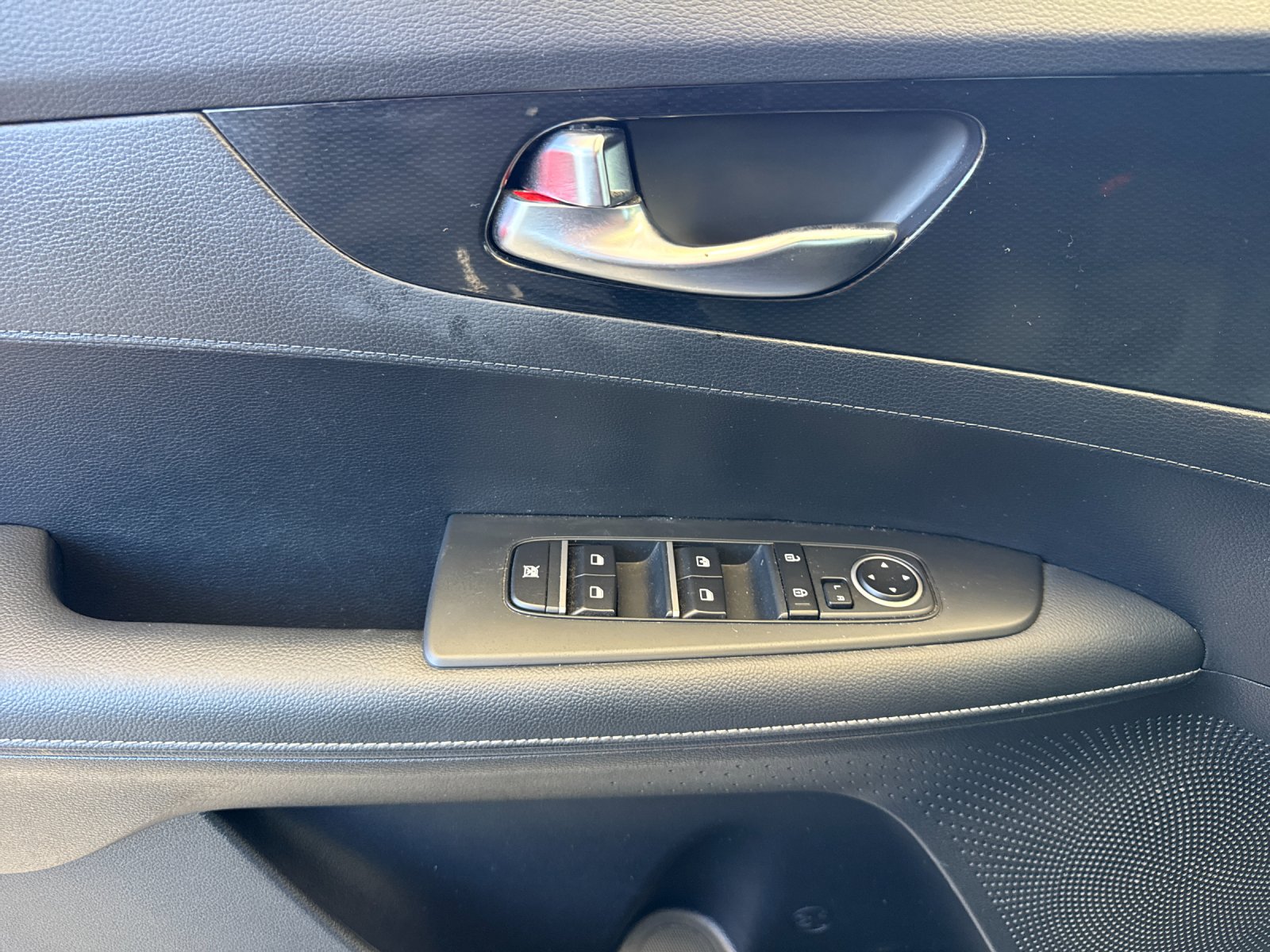 Used 2024 Blue Kia GT-Line image 11