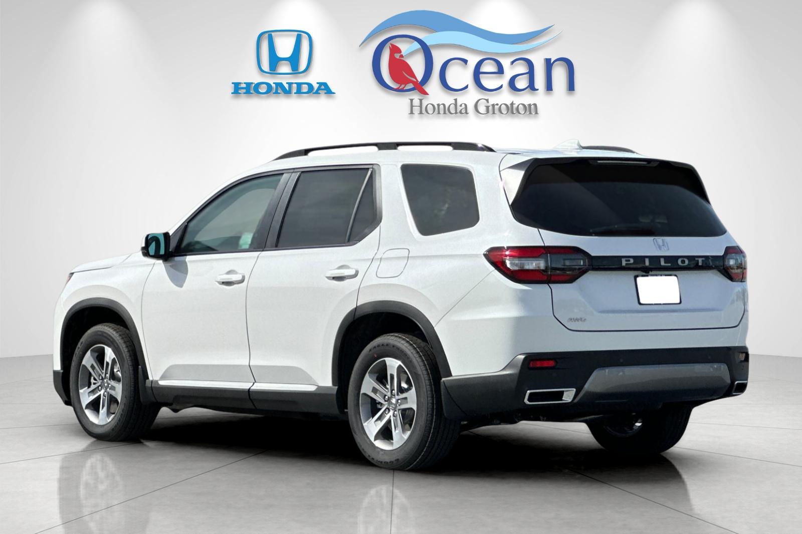 Used 2026 Platinum White Pearl Honda EX-L image 5