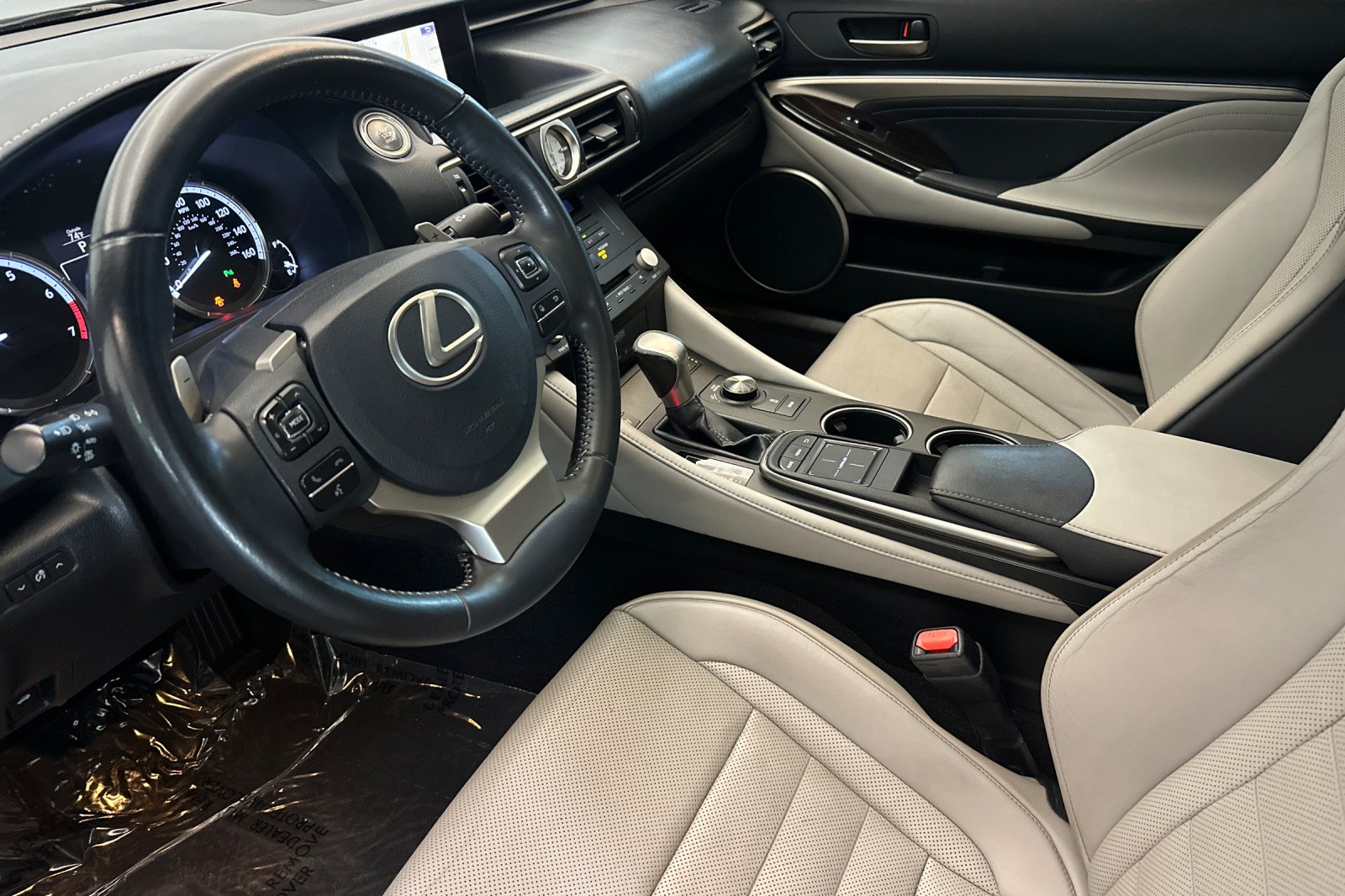 Used 2015 Black Lexus 350 image 10