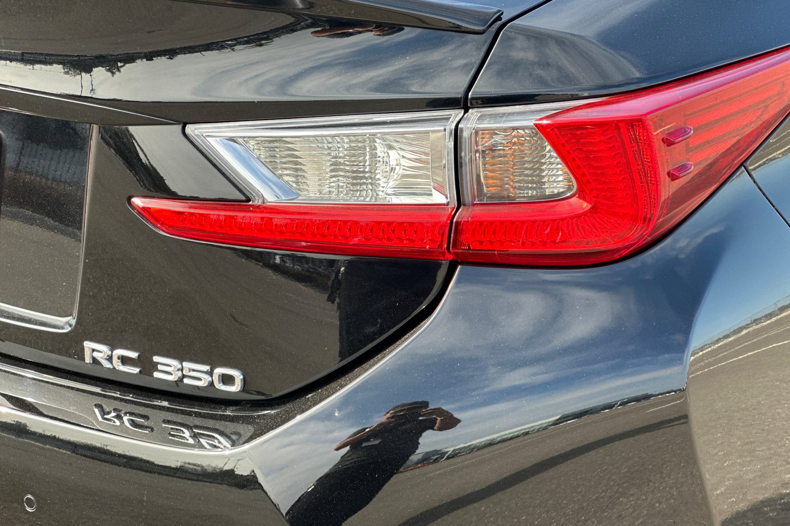 Used 2015 Black Lexus 350 image 26