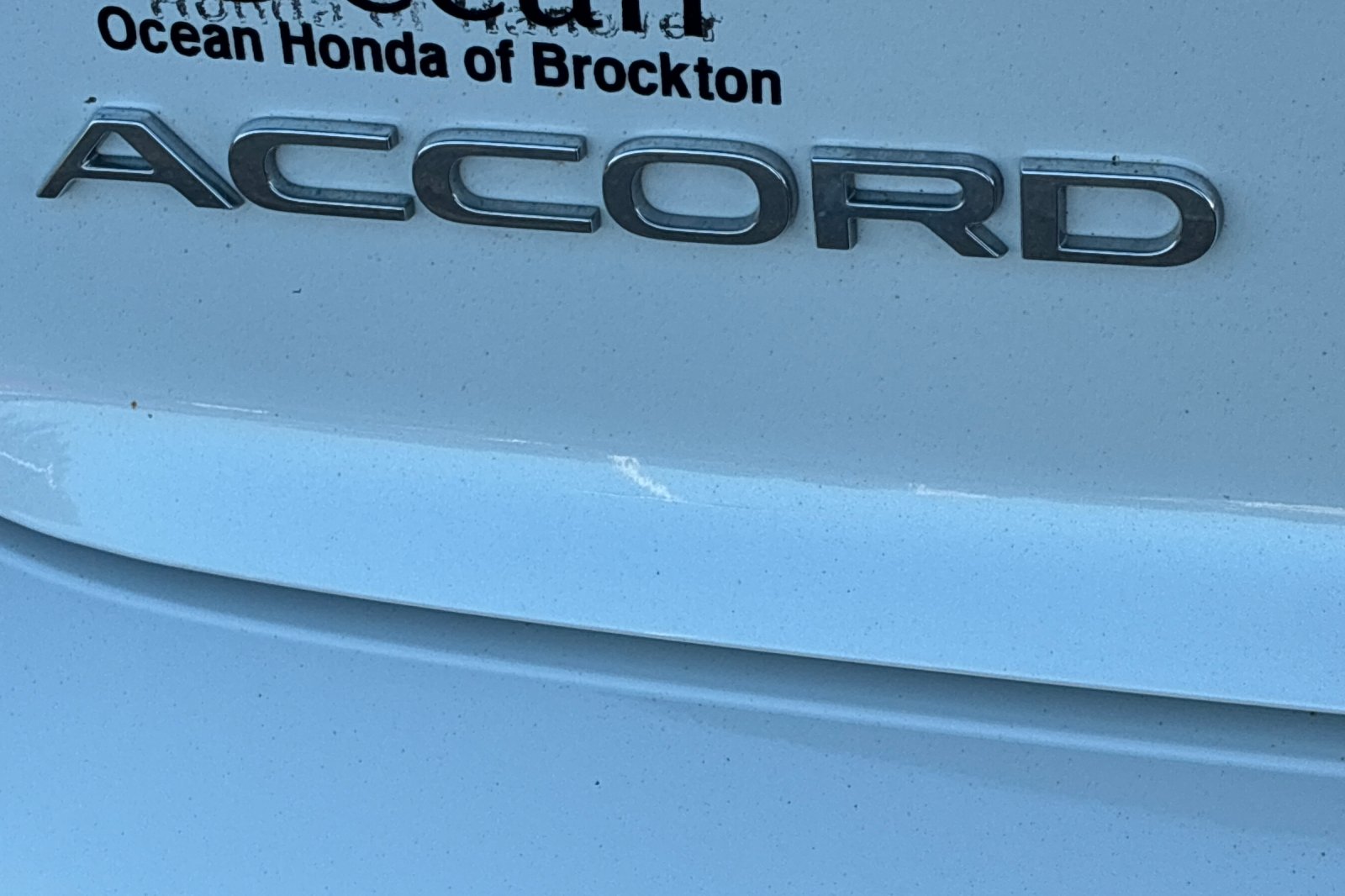 Used 2024 Platinum White Pearl Honda LX image 38