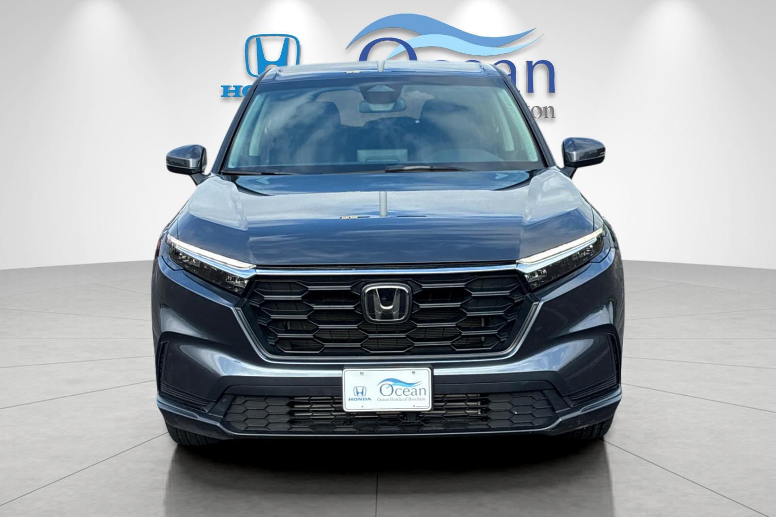 Used 2025 Meteorite Gray Metallic Honda LX image 6