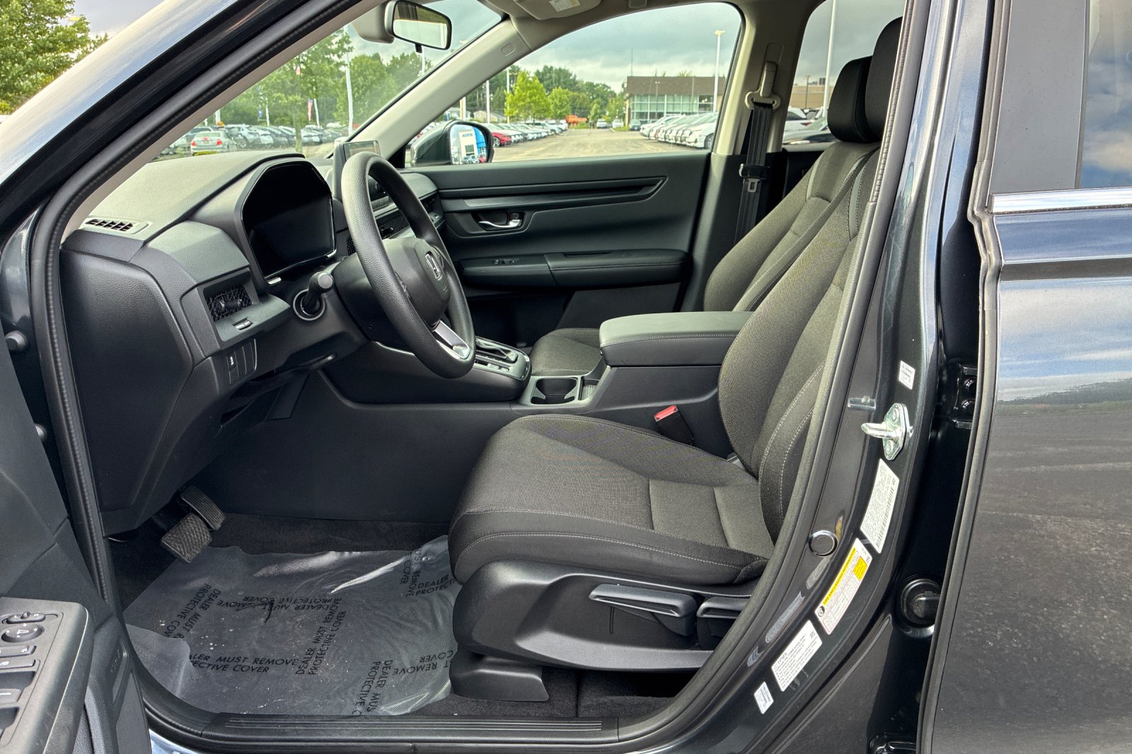 Used 2025 Meteorite Gray Metallic Honda LX image 8