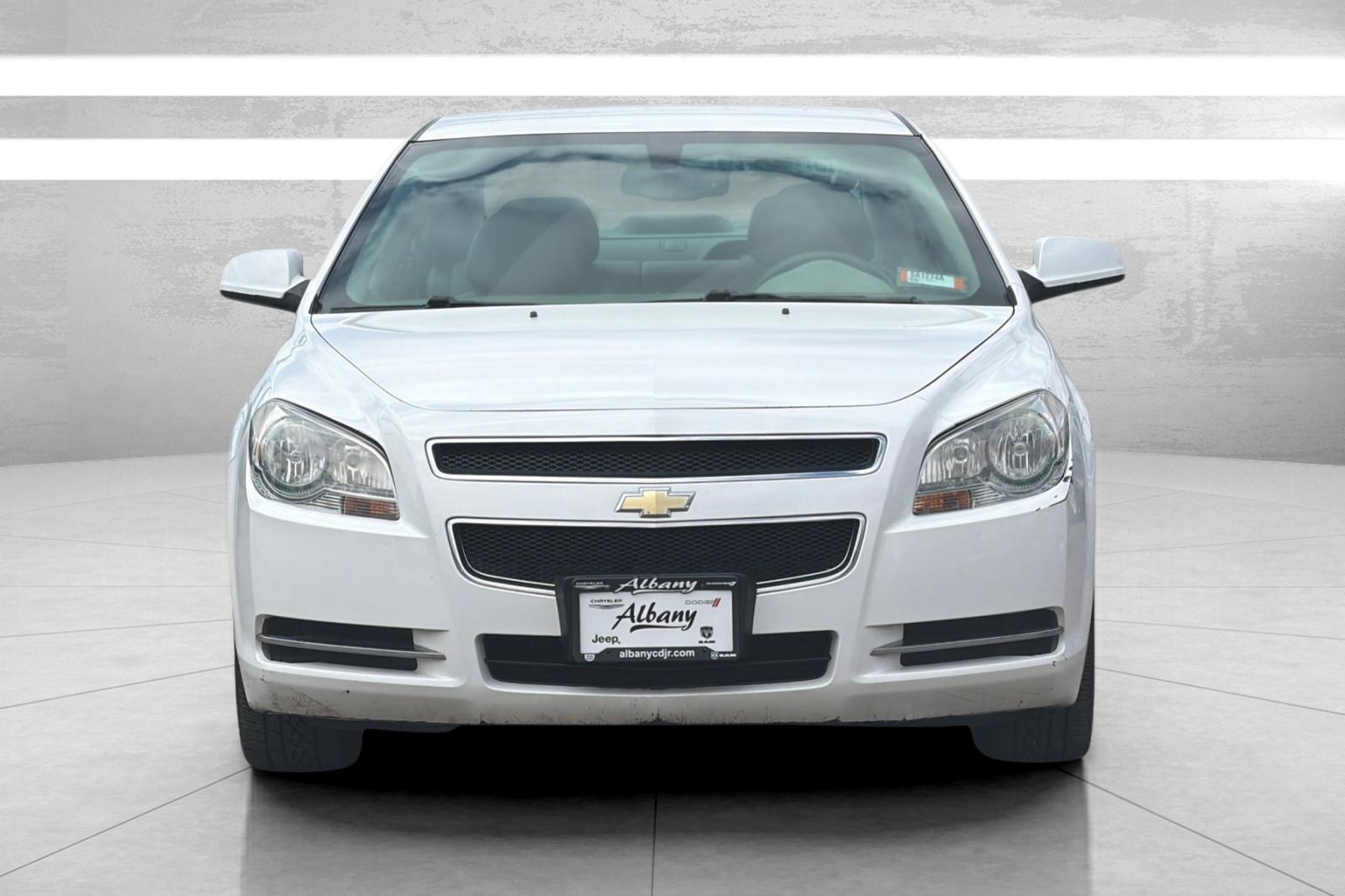 Used 2012 White Chevrolet LT image 3