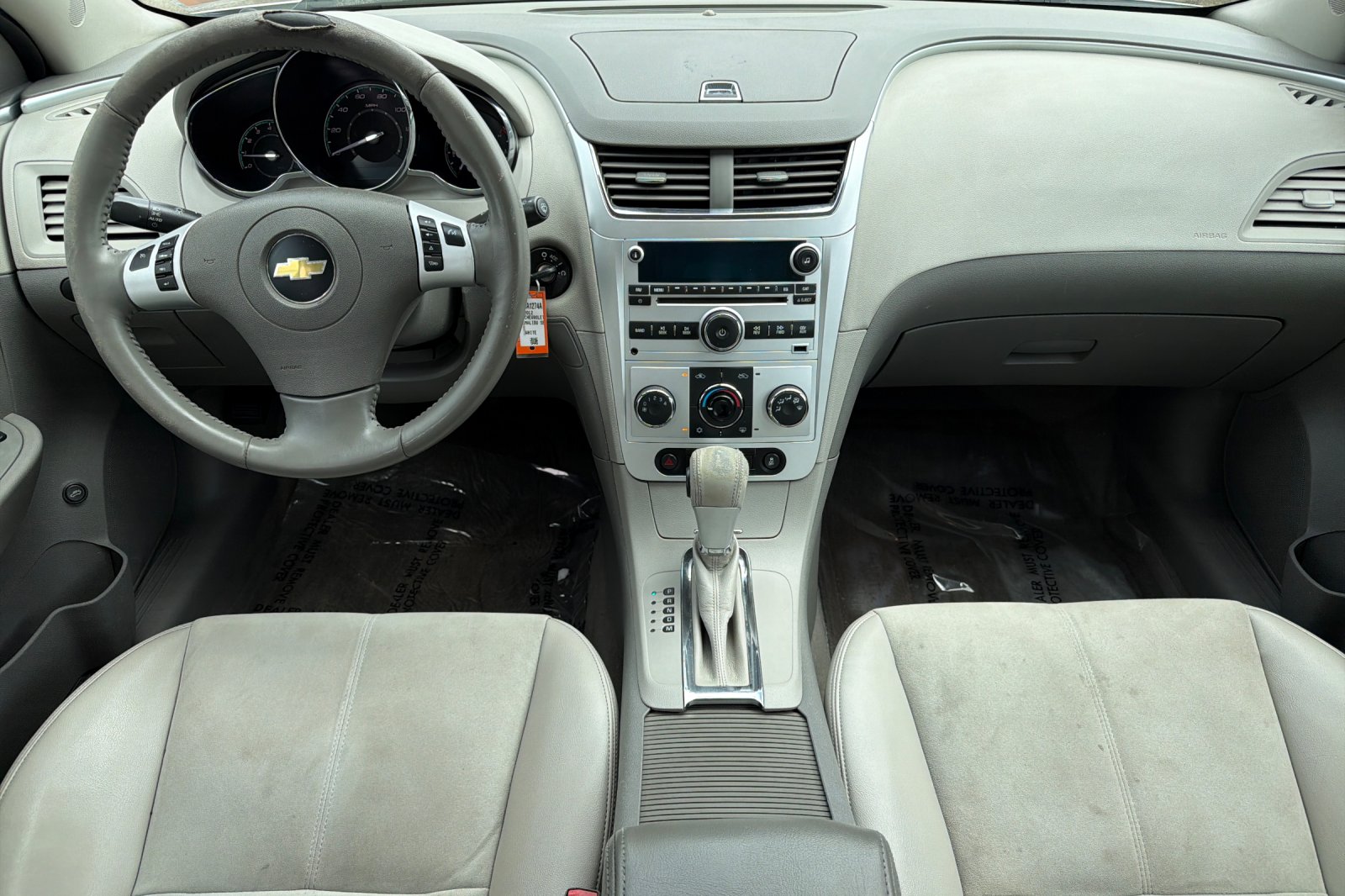 Used 2012 White Chevrolet LT image 11