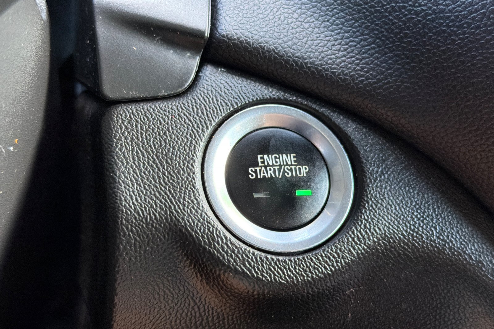 Used 2020 Silver Chevrolet LT image 19