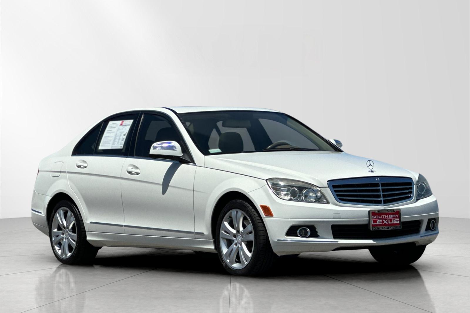 Used 2008 White Mercedes-Benz C 300 image 8