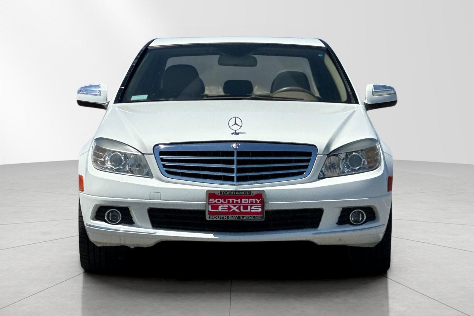 Used 2008 White Mercedes-Benz C 300 image 9