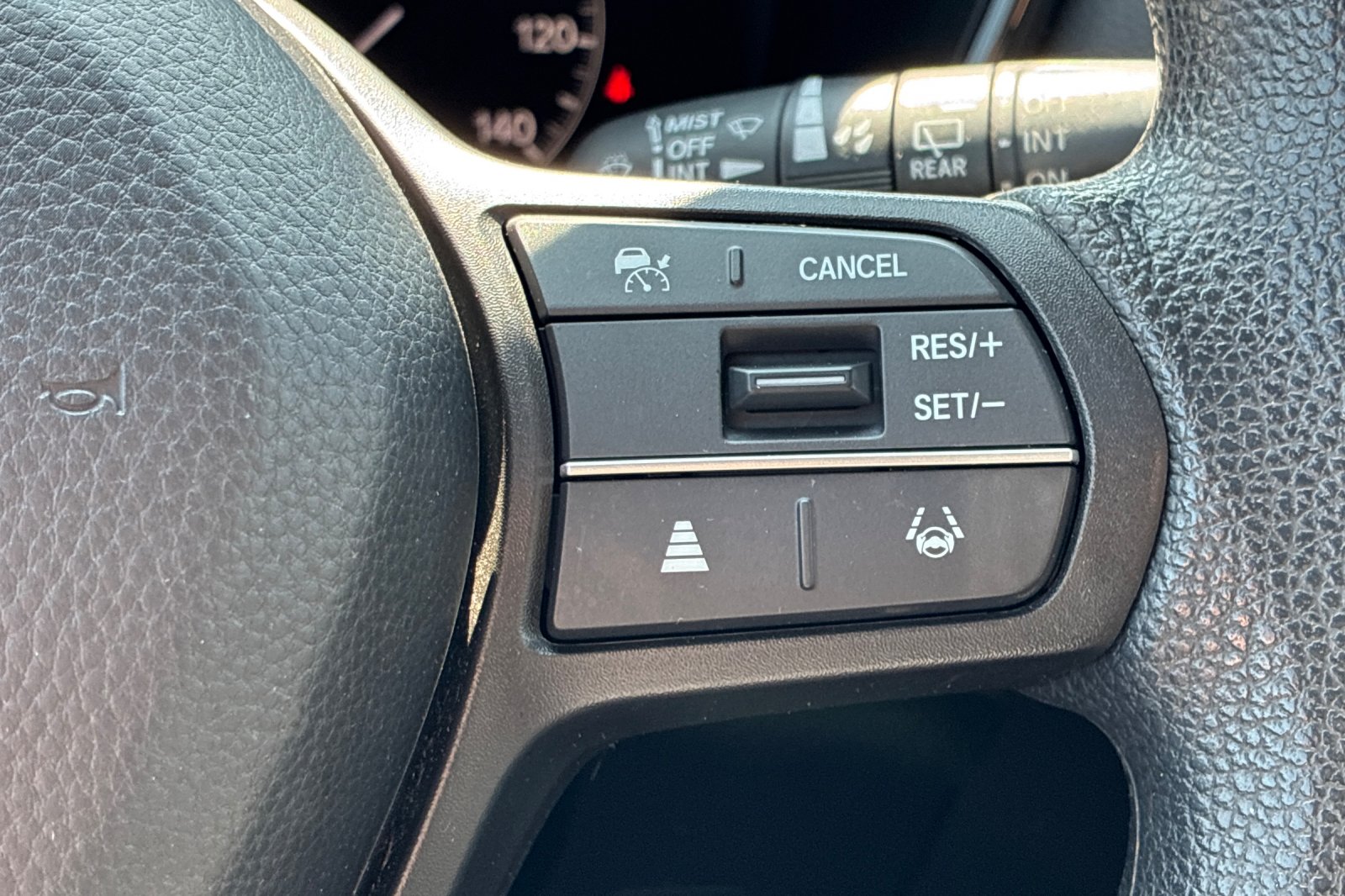 Photo 33