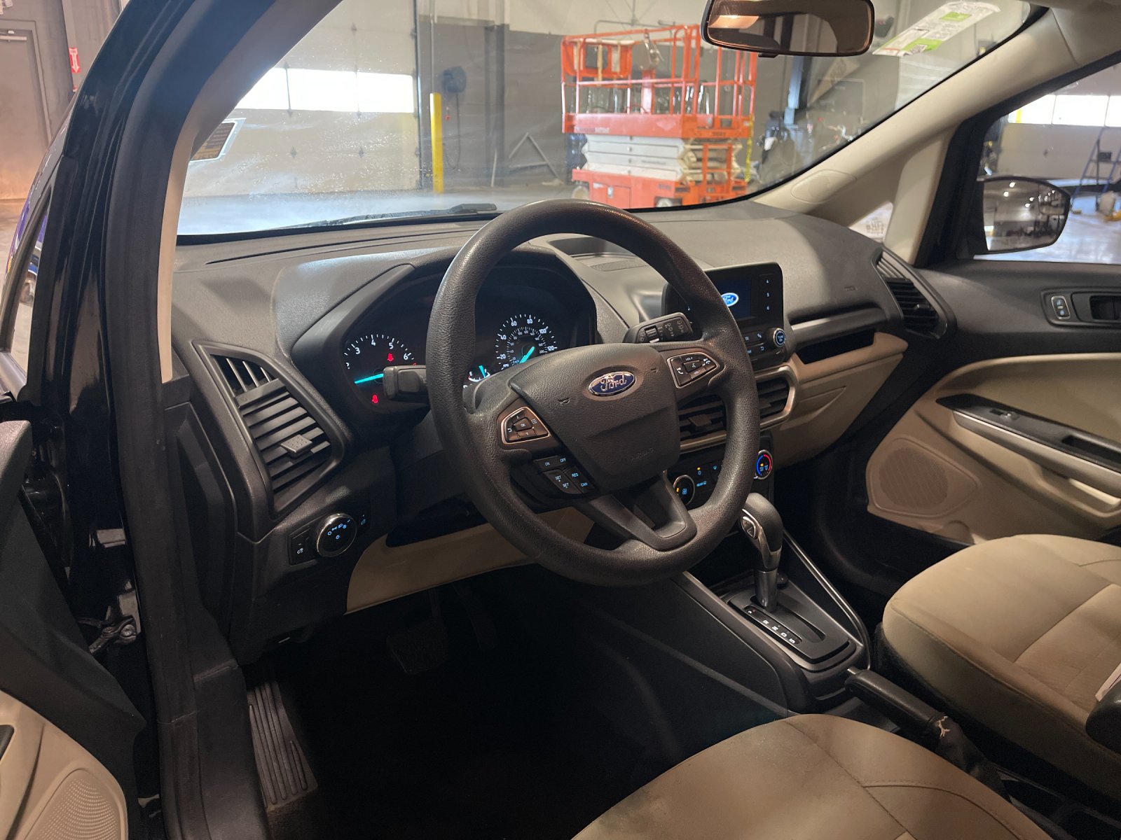 Used 2019 Black Ford S image 11