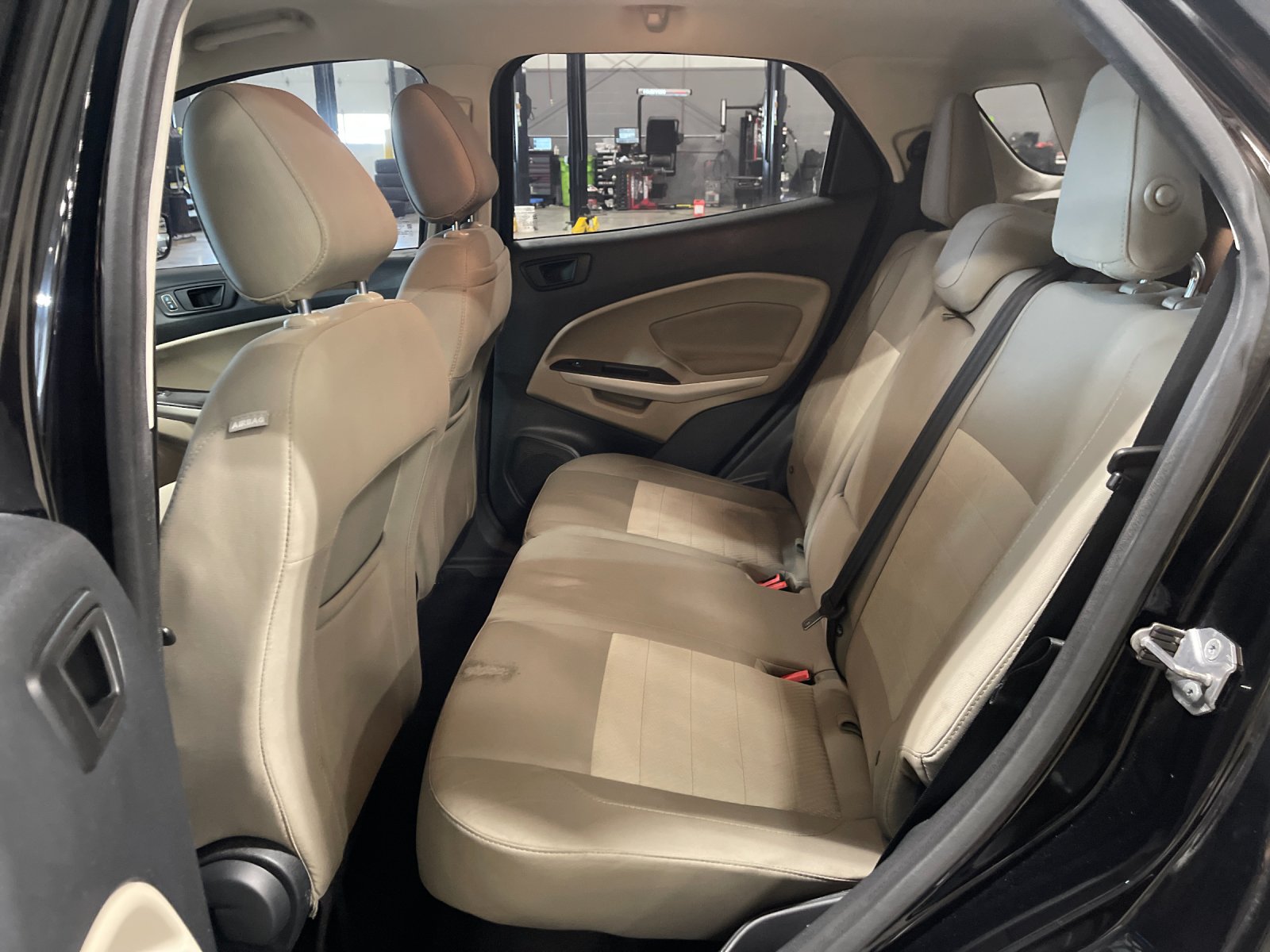 Used 2019 Black Ford S image 14