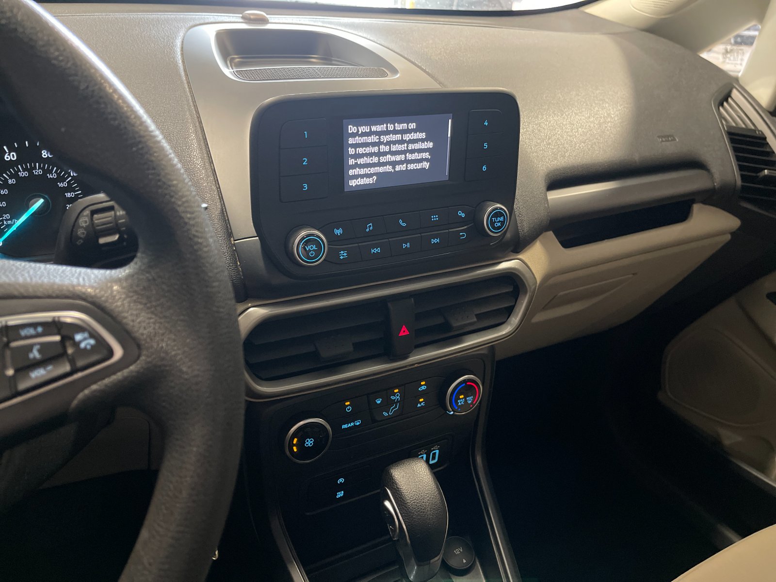 Used 2019 Black Ford S image 20