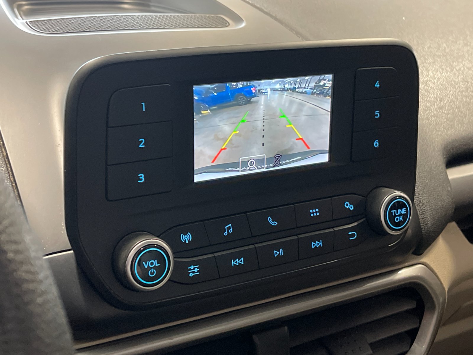 Used 2019 Black Ford S image 21