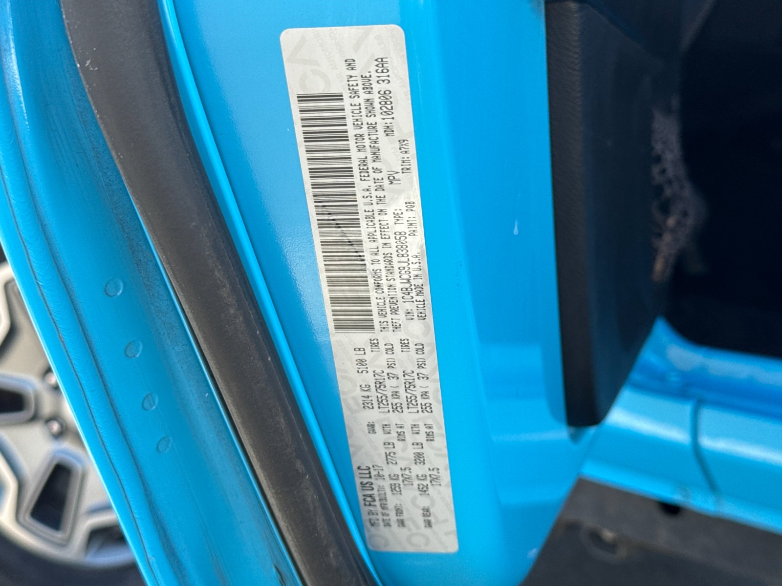 Used 2018 Blue Jeep Rubicon image 26