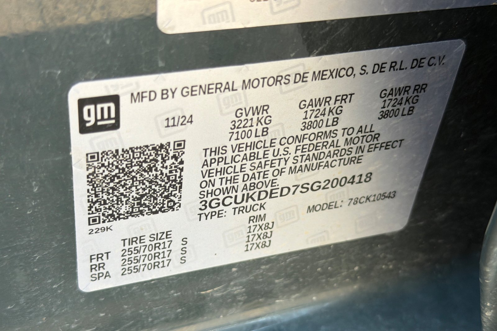 Used 2025 Cypress Gray Chevrolet LT LT1 image 24