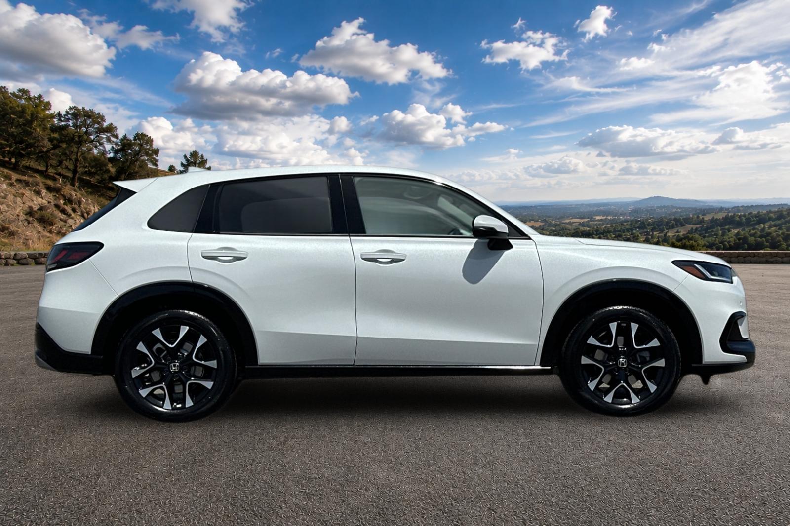 New 2027 Platinum White Pearl Honda EX-L image 3