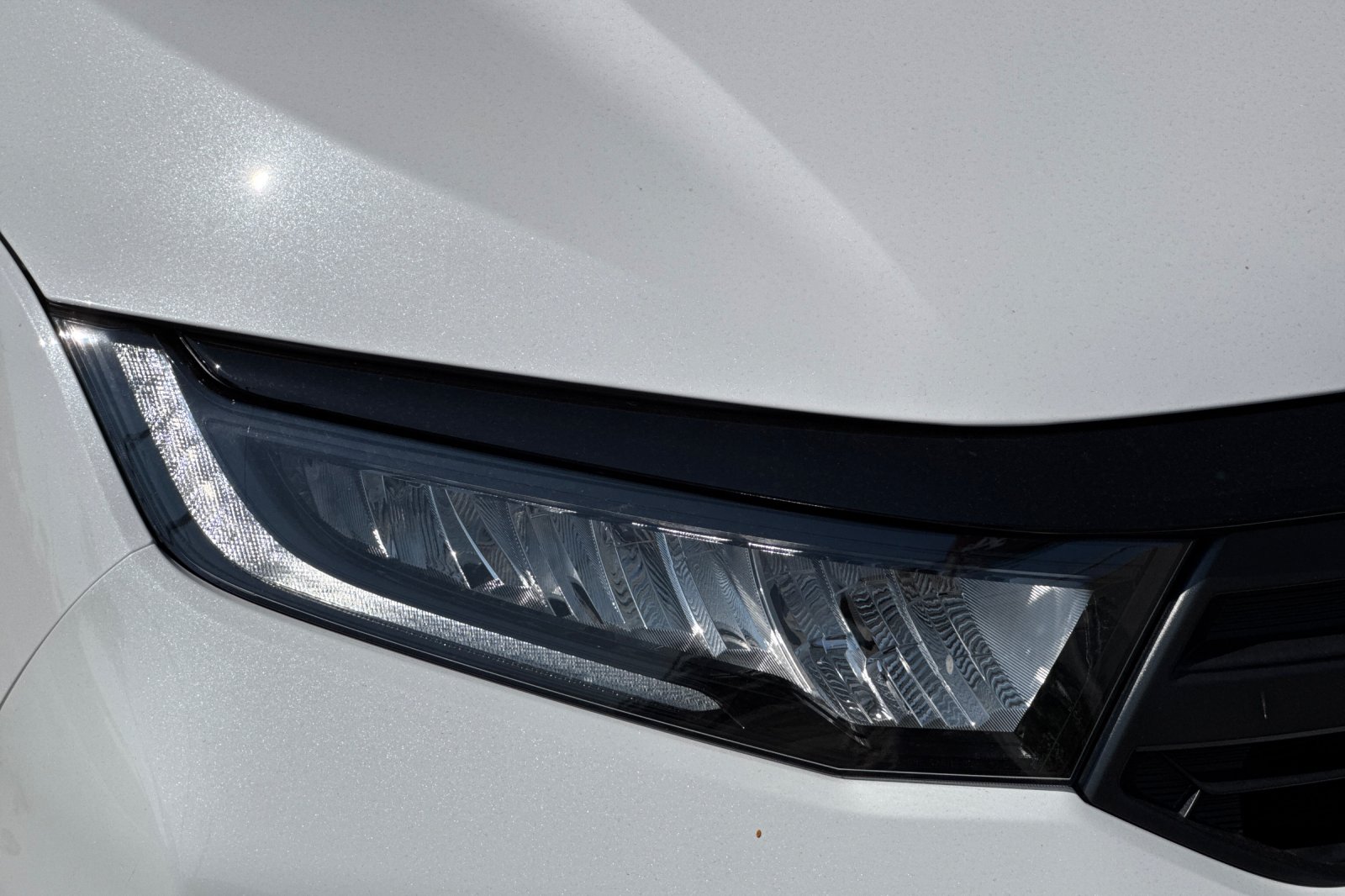 New 2026 Platinum White Pearl Honda Sport-L image 30