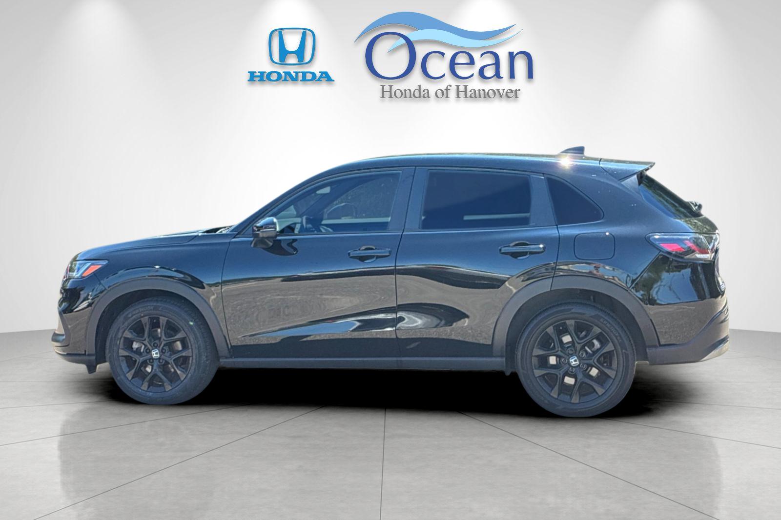Used 2025 Crystal Black Pearl Honda Sport image 6