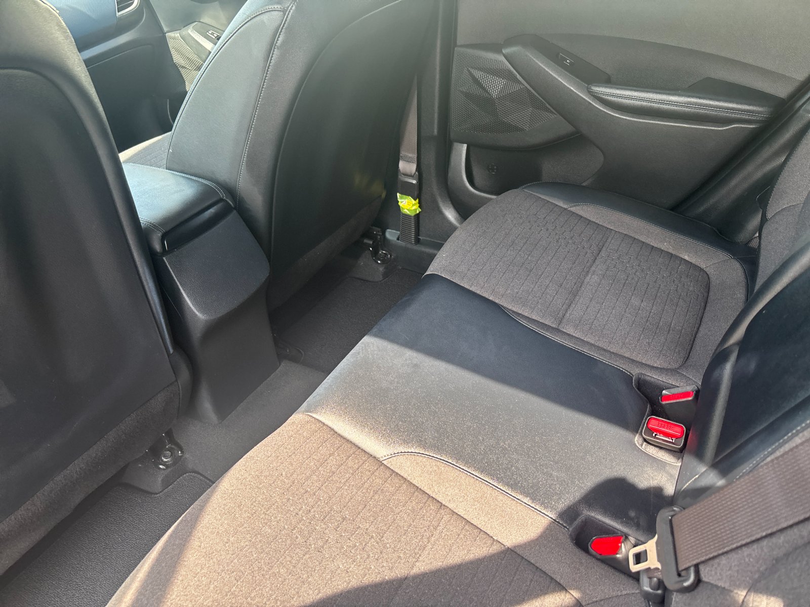 Used 2021 Snow White Pearl Kia S image 13