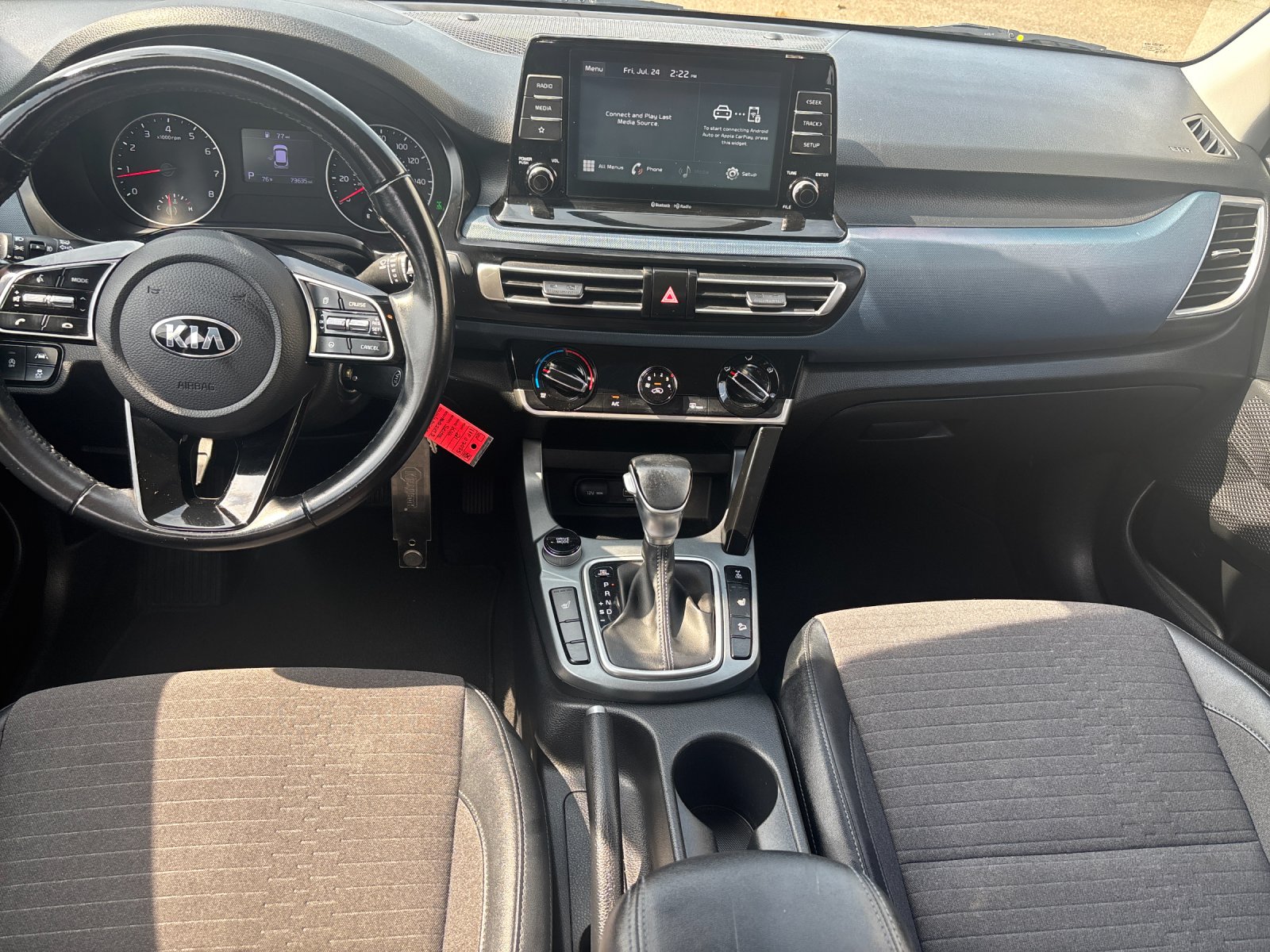 Used 2021 Snow White Pearl Kia S image 14