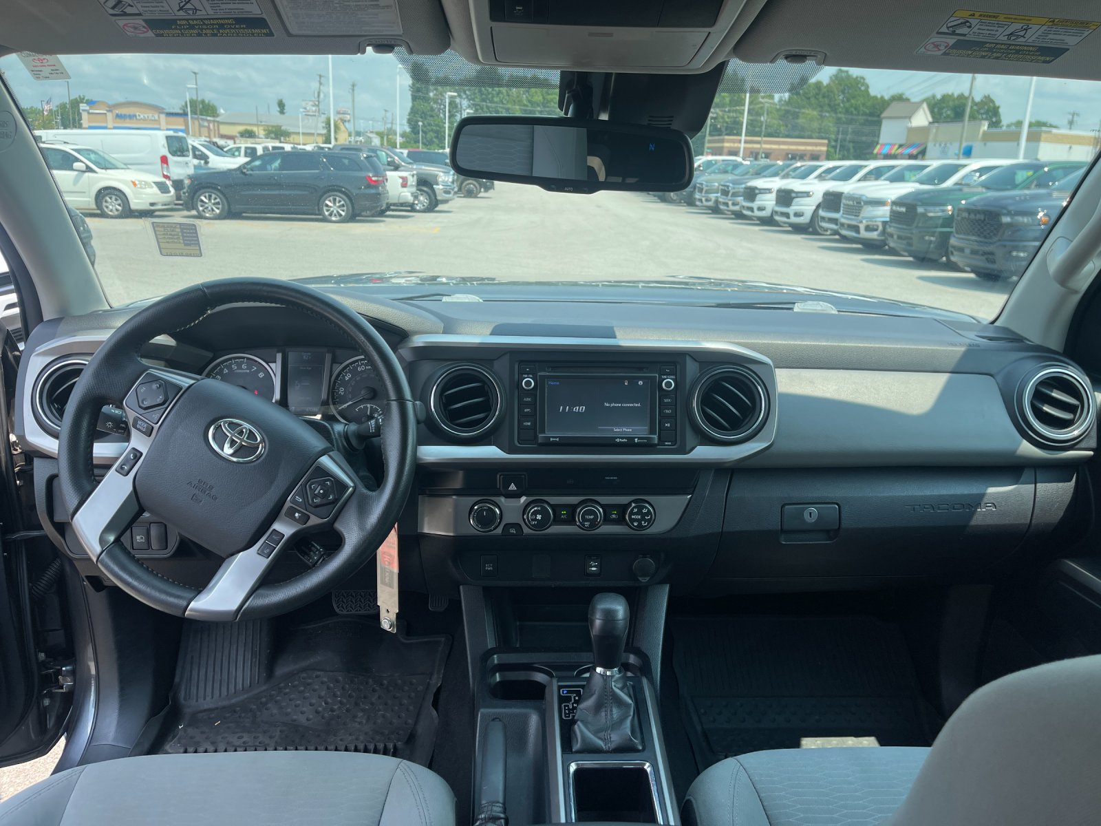Used 2019 Gray Toyota SR5 image 15