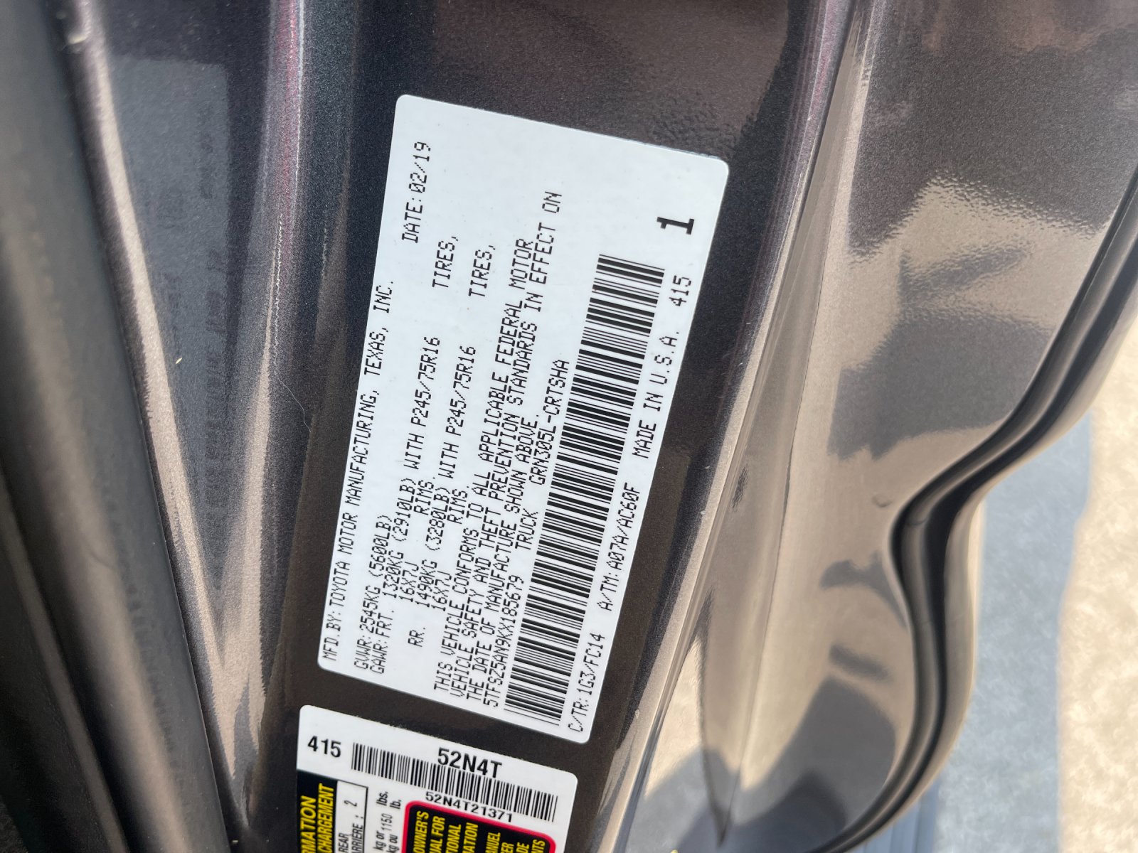 Used 2019 Gray Toyota SR5 image 30