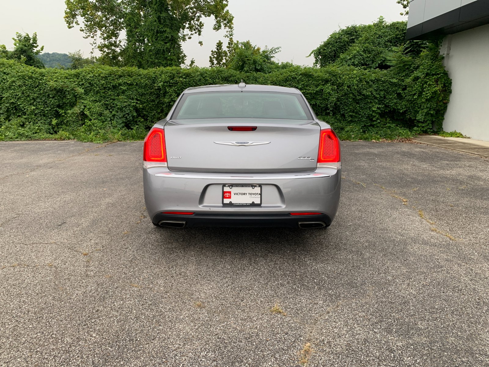 Used 2017 Silver Chrysler C image 4