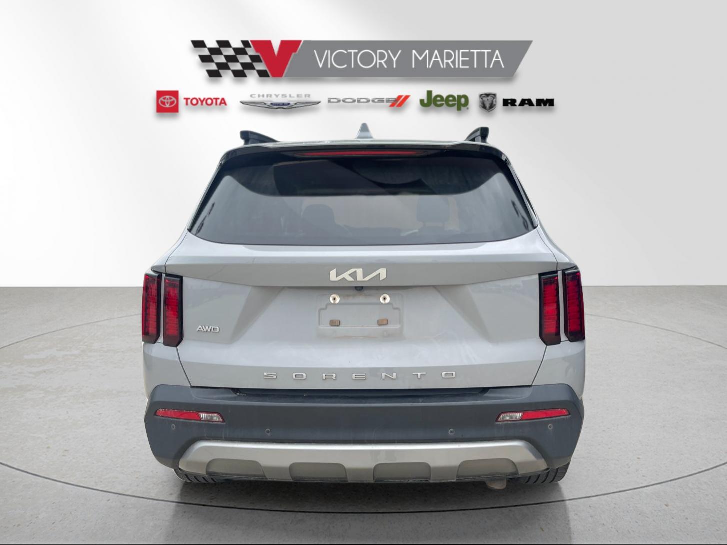 Used 2022 Gray Kia X-Line EX image 4