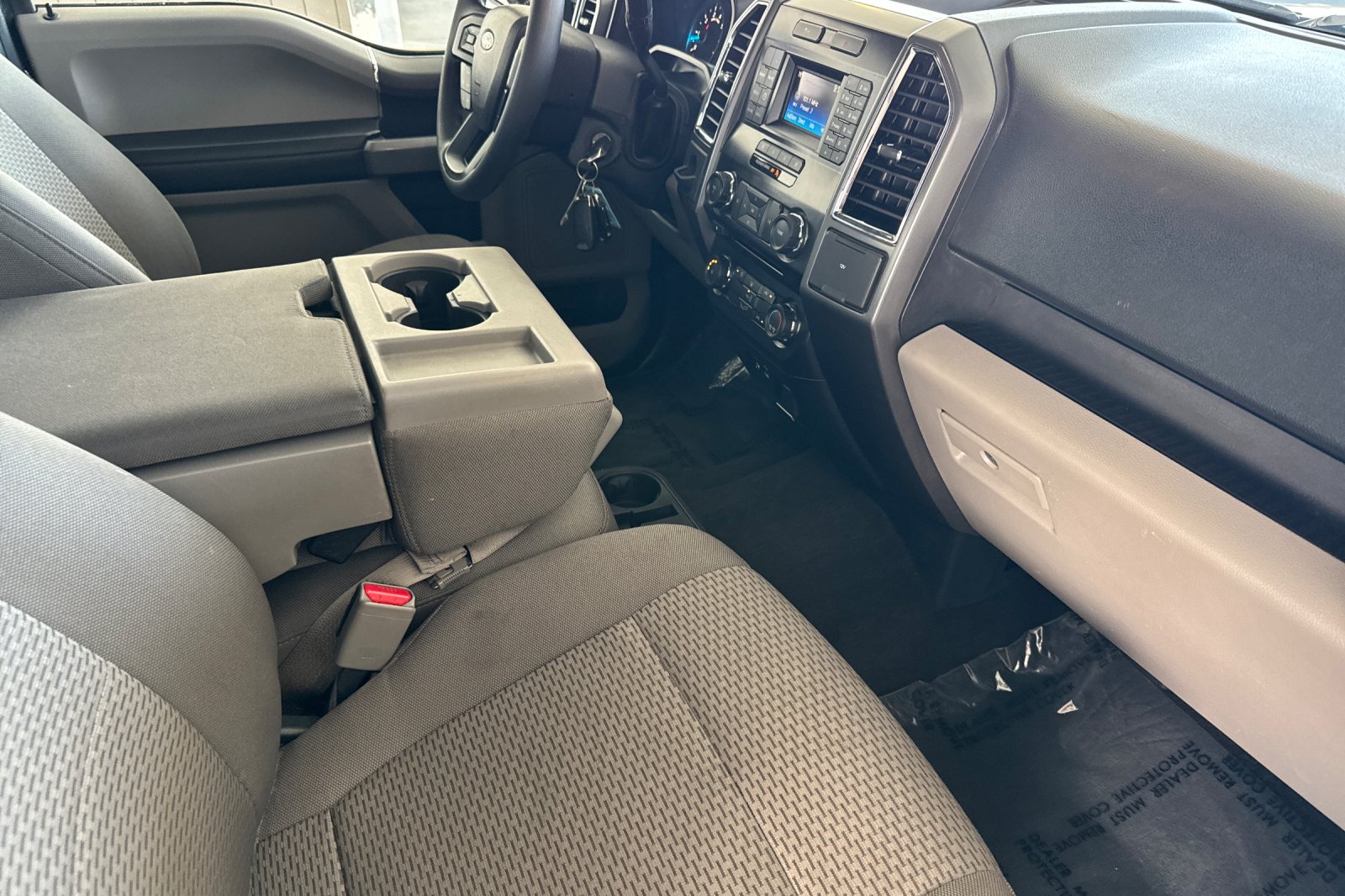 Used 2015 Tuxedo Black Metallic Ford XLT image 19