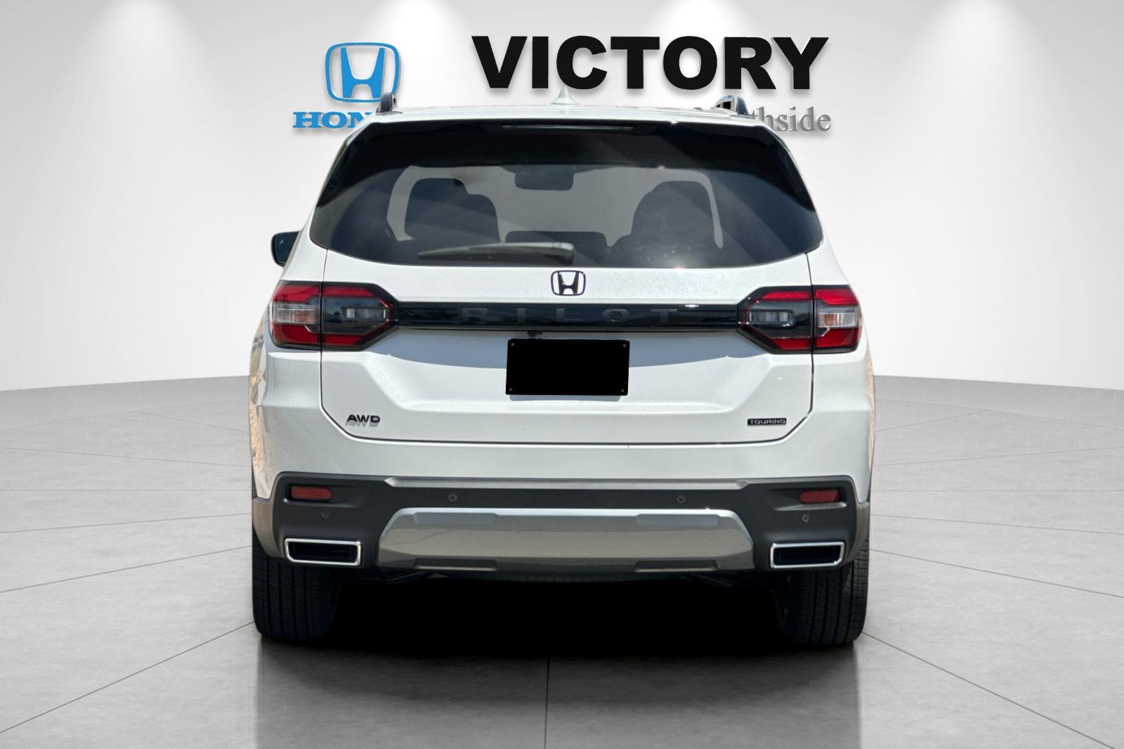New 2026 White Honda Touring image 4