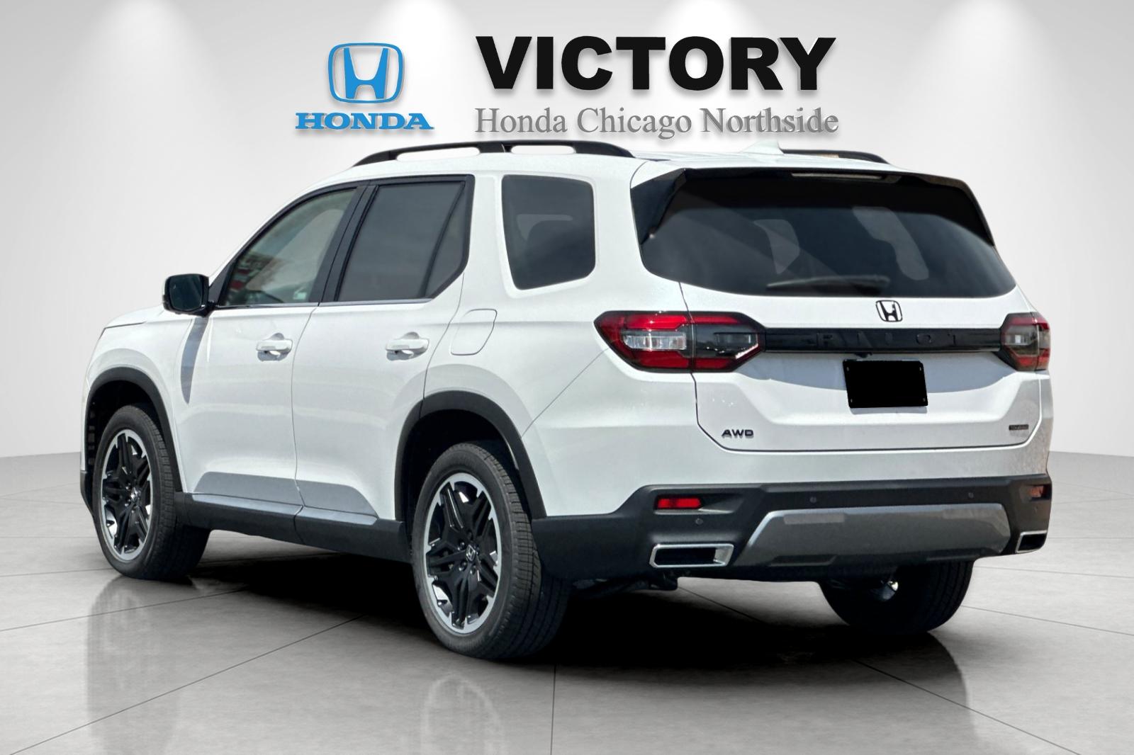 New 2026 White Honda Touring image 3