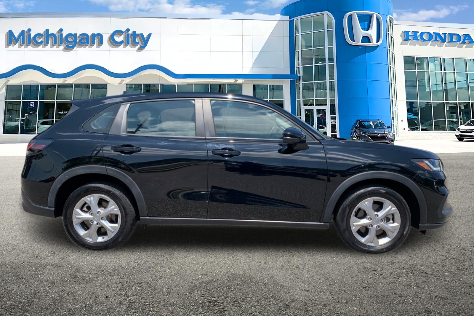 Certified Used 2024 Crystal Black Pearl Honda LX image 6