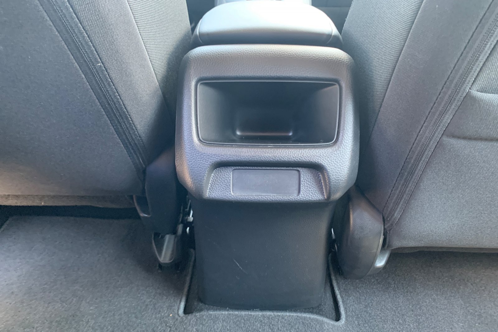Certified Used 2024 Crystal Black Pearl Honda LX image 15