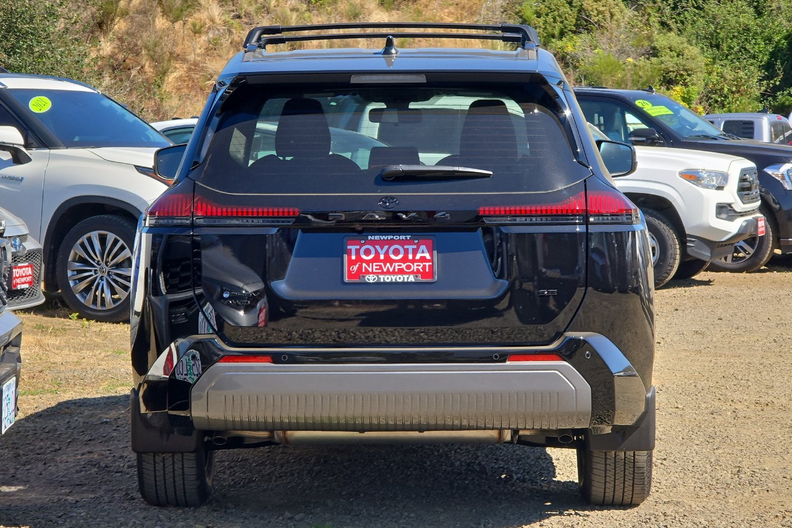 New 2026 Midnight Black Metallic Toyota  SE image 5