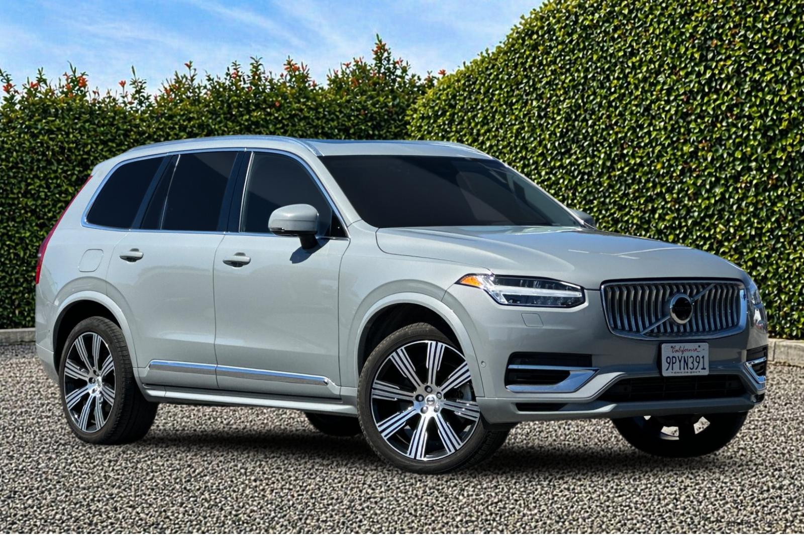 2025 Volvo XC90 Plug-In Hybrid