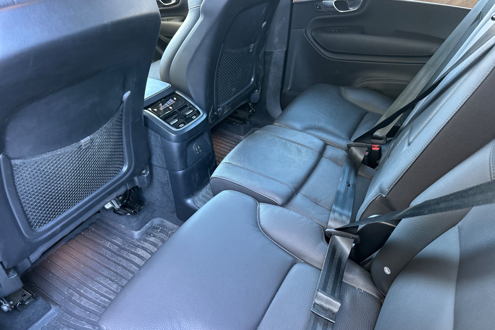 Used 2025 Gray Volvo T8 Plus image 14