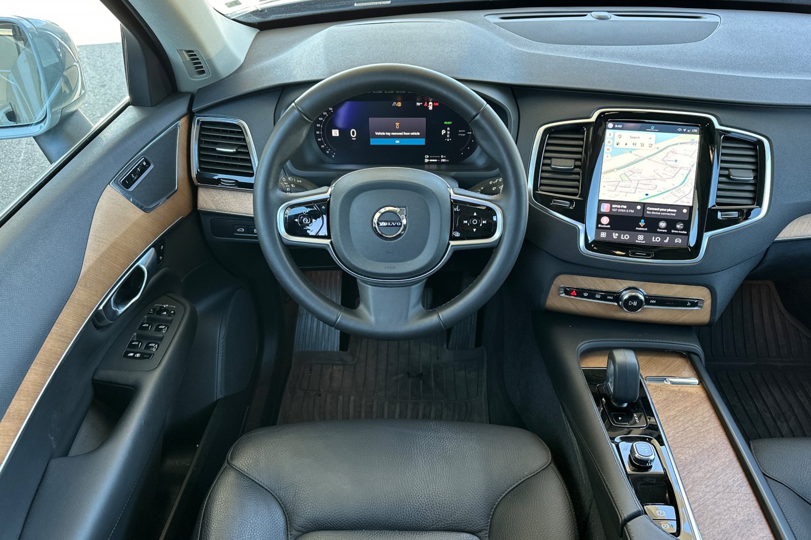 Used 2025 Gray Volvo T8 Plus image 17
