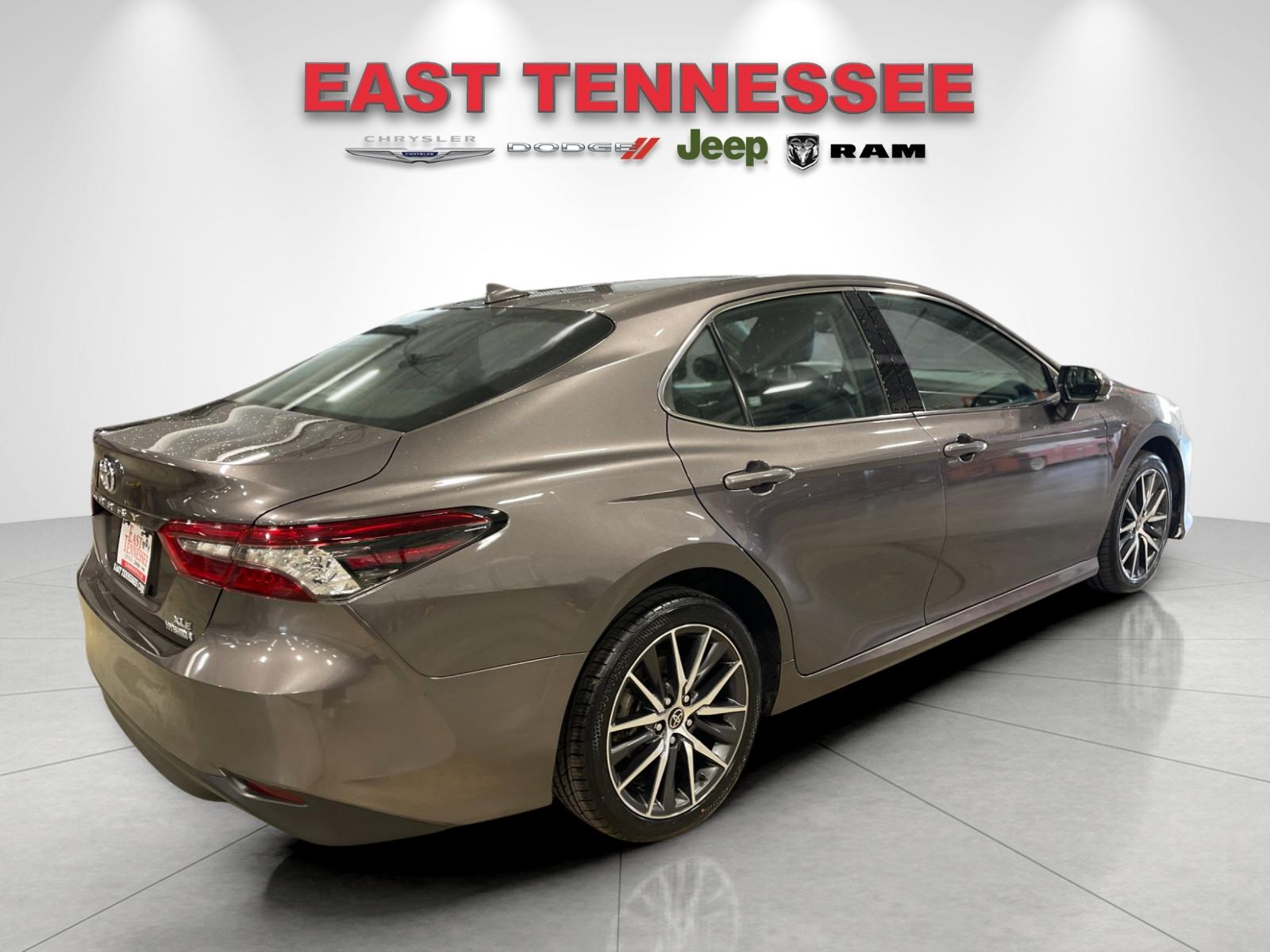 Used 2024 Gray Toyota XLE image 3