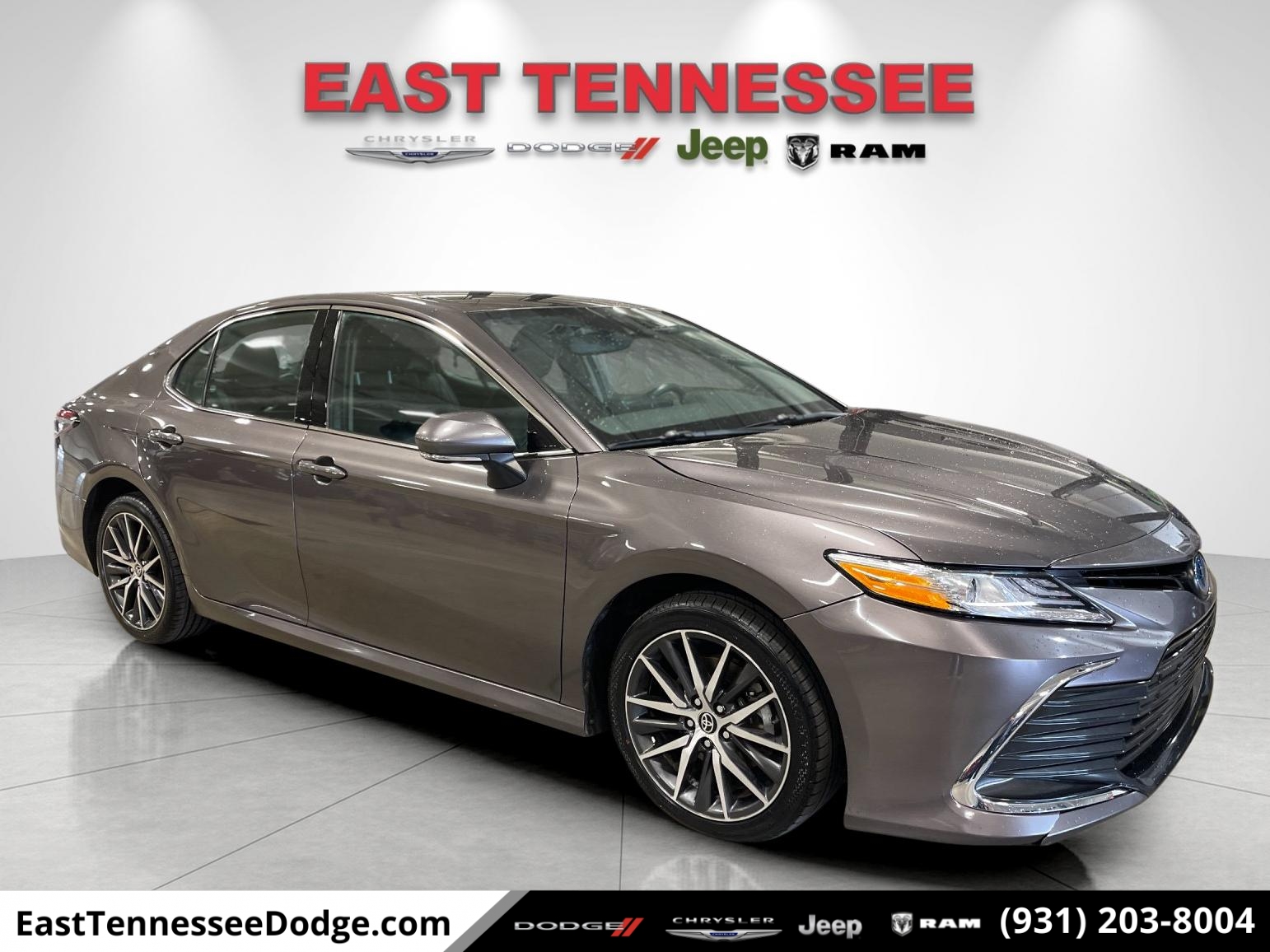 2024 Toyota Camry Hybrid XLE